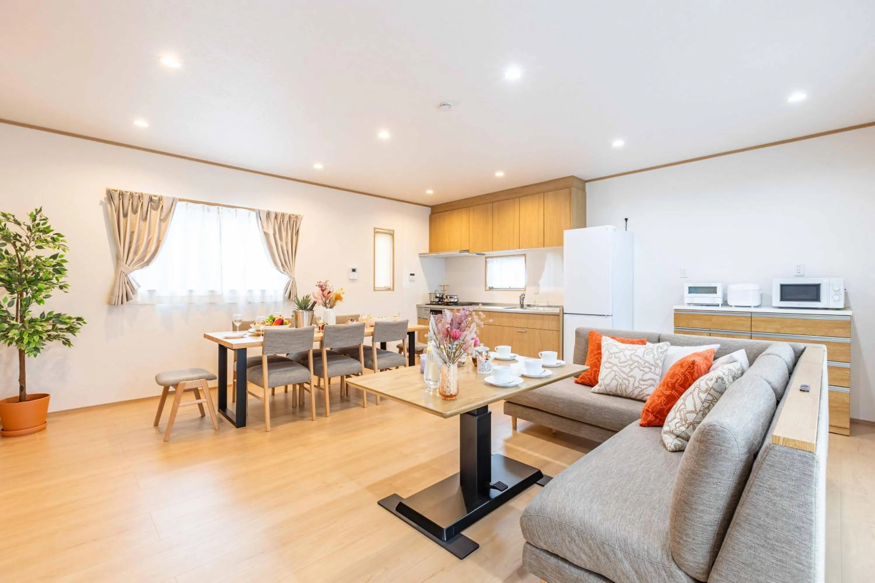 Dining area in PEACE OF REST SHIRAHAMA