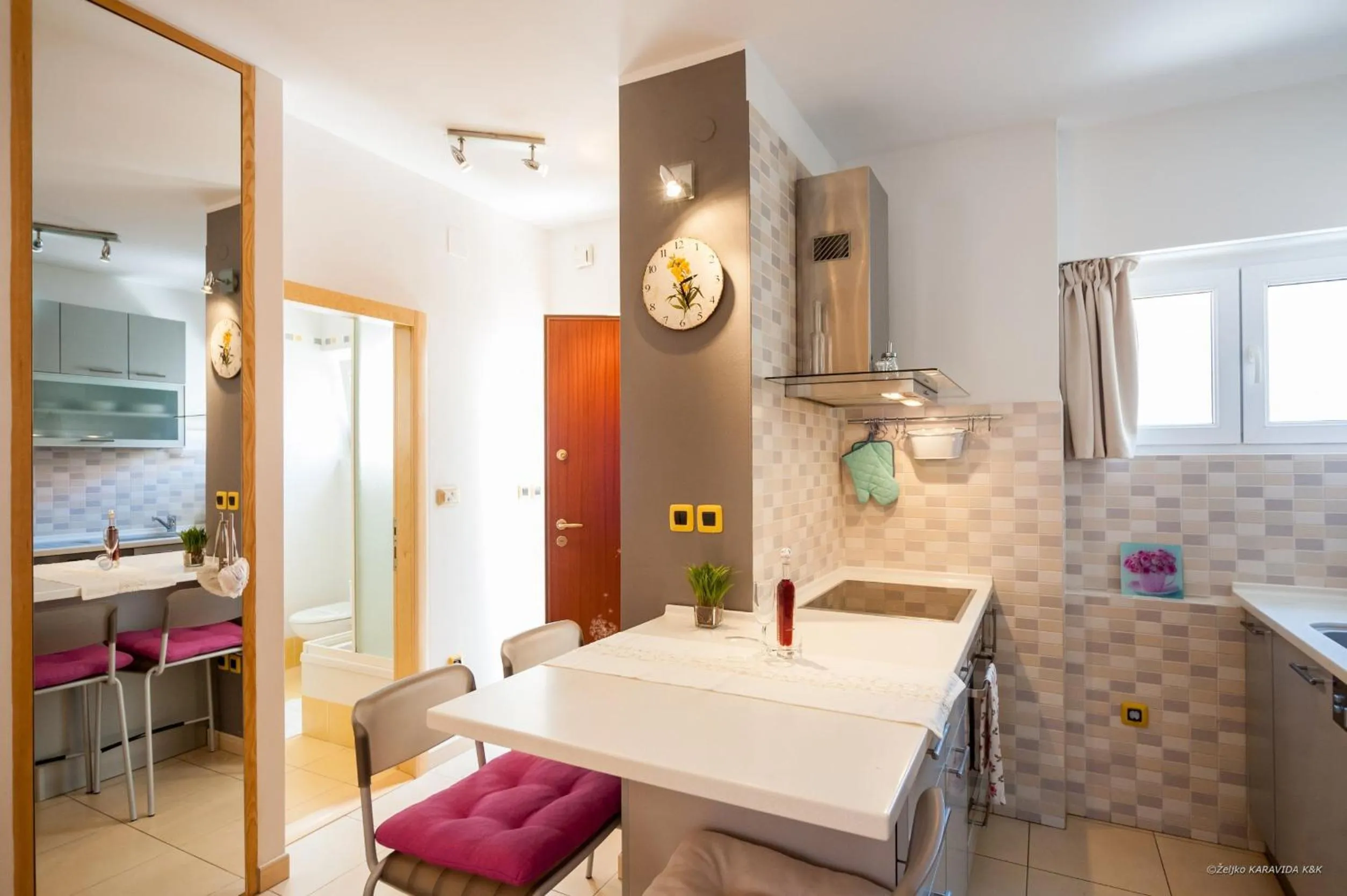 Kitchen or kitchenette in Aldo Apartments Center