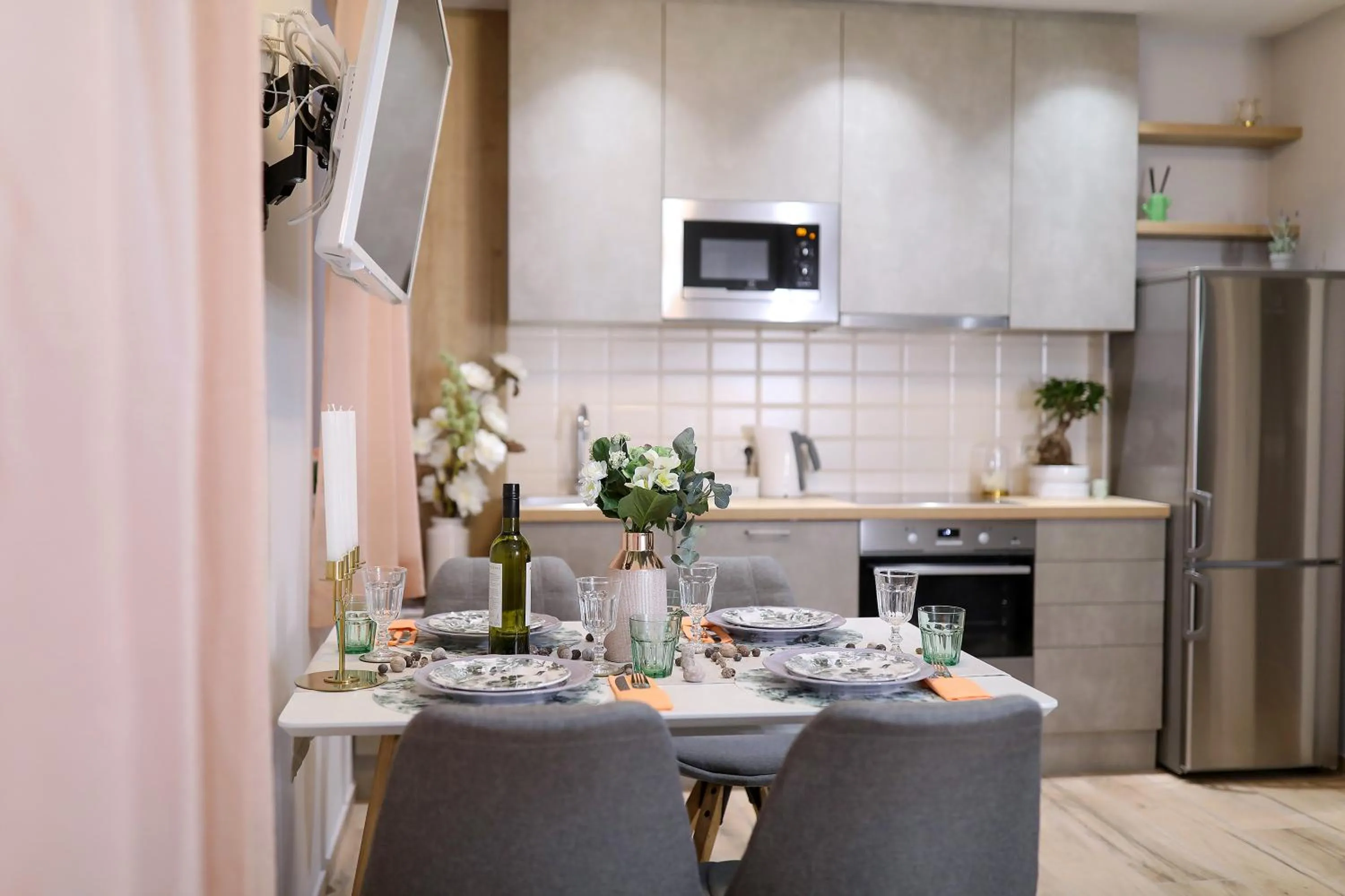 Kitchen or kitchenette in Aldo Apartments Center