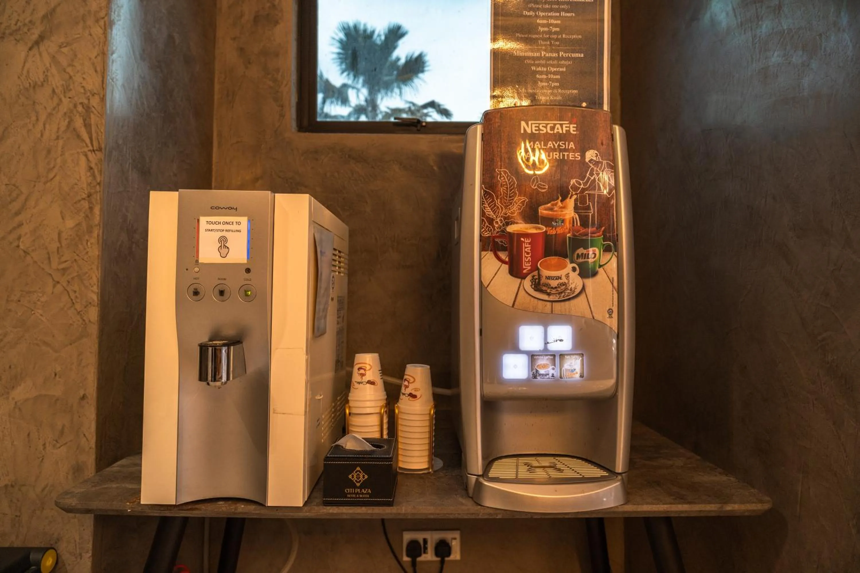 Coffee/tea facilities in DJ Citi Plaza Hotel & Suites
