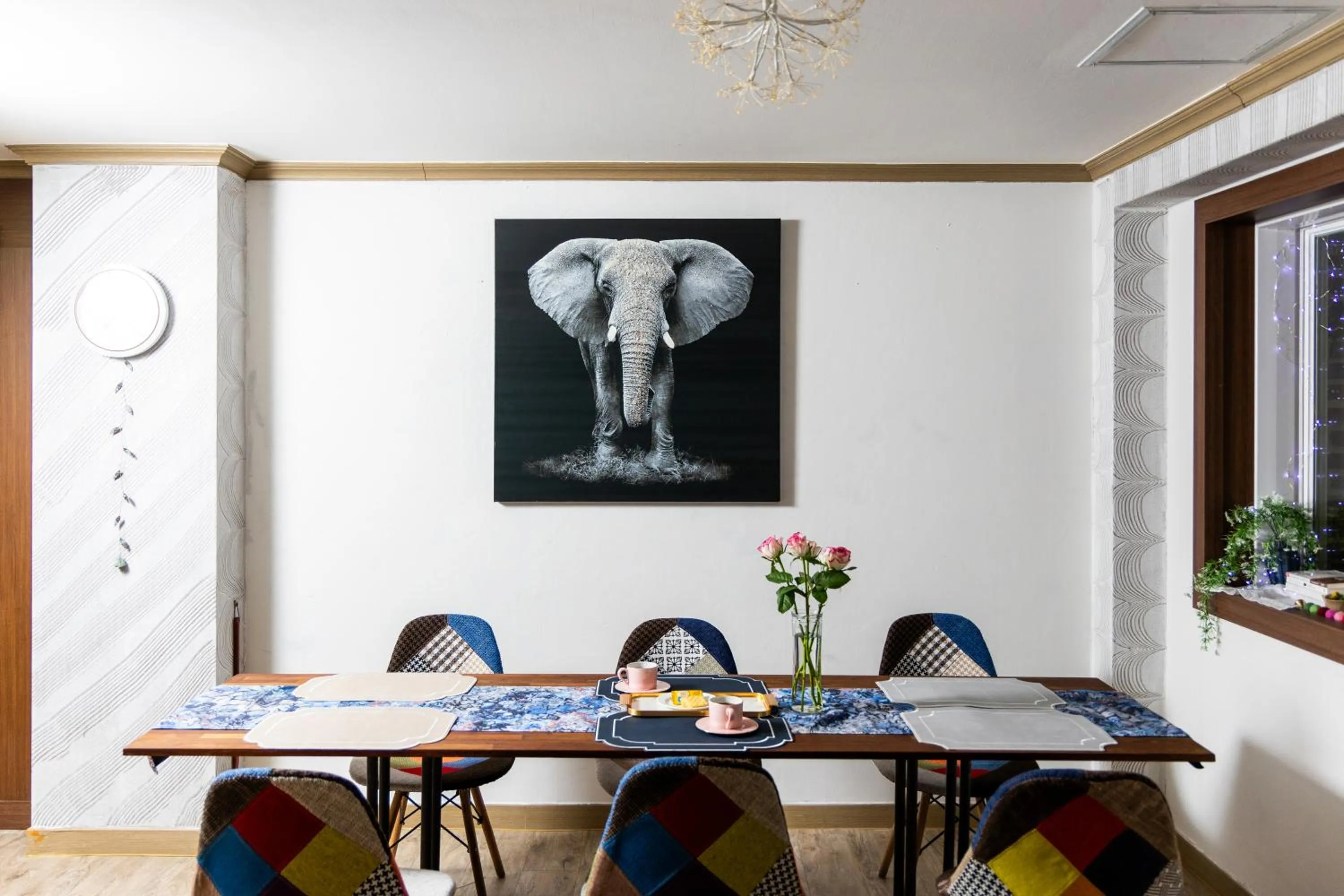 Restaurant/places to eat in California Hotel