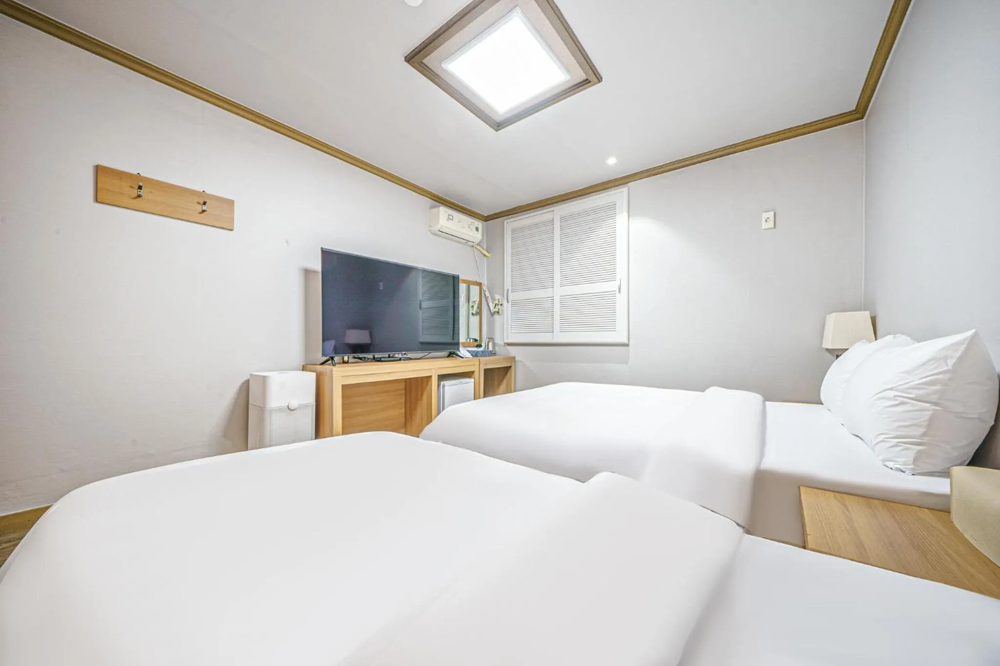 Bed in California Hotel