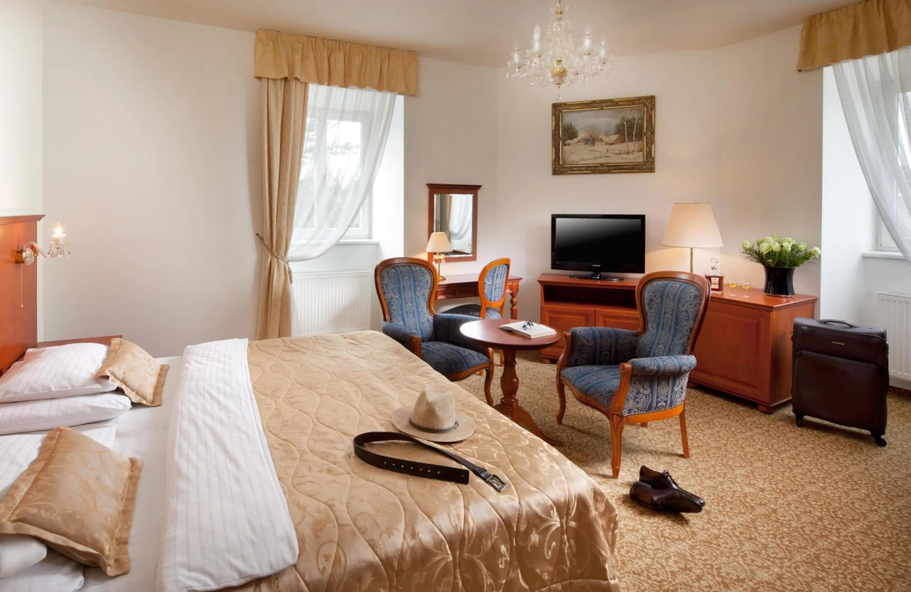 Photo of the whole room, Bed in Imperial Spa & Kurhotel