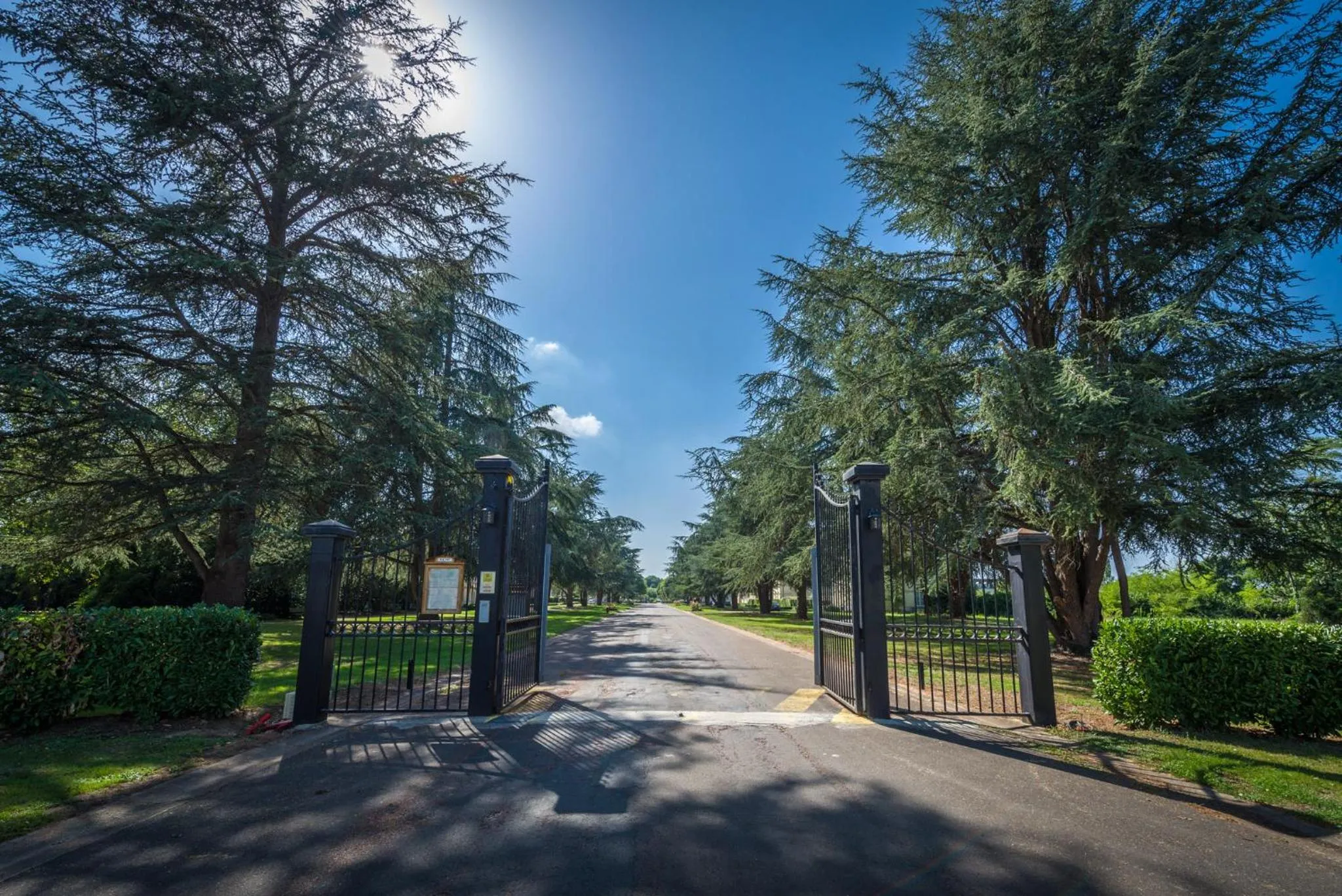 Facade/entrance in Domaine de Roiffé