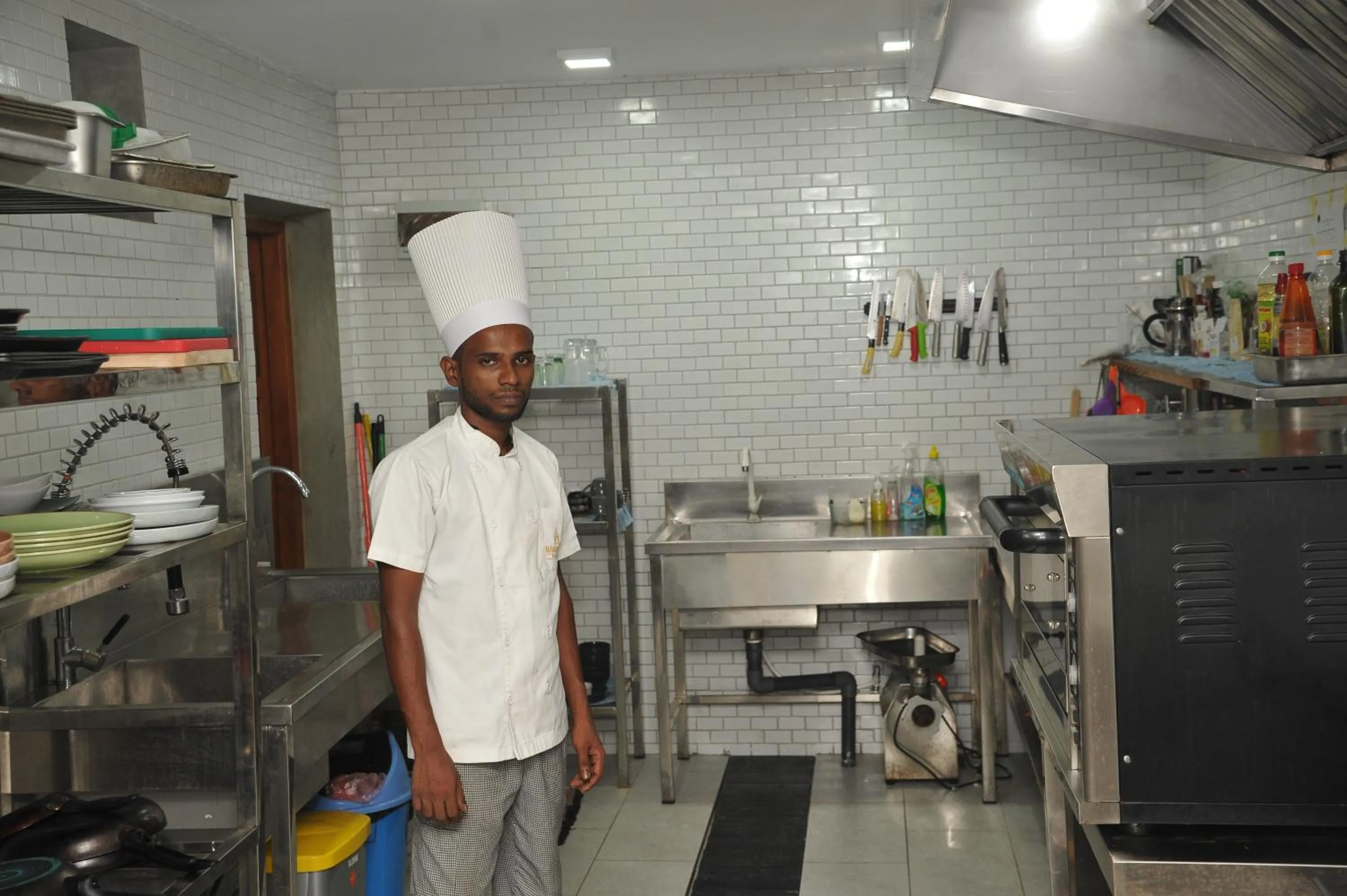 kitchen in BK Beach Boutique Hotel - Hikkaduwa
