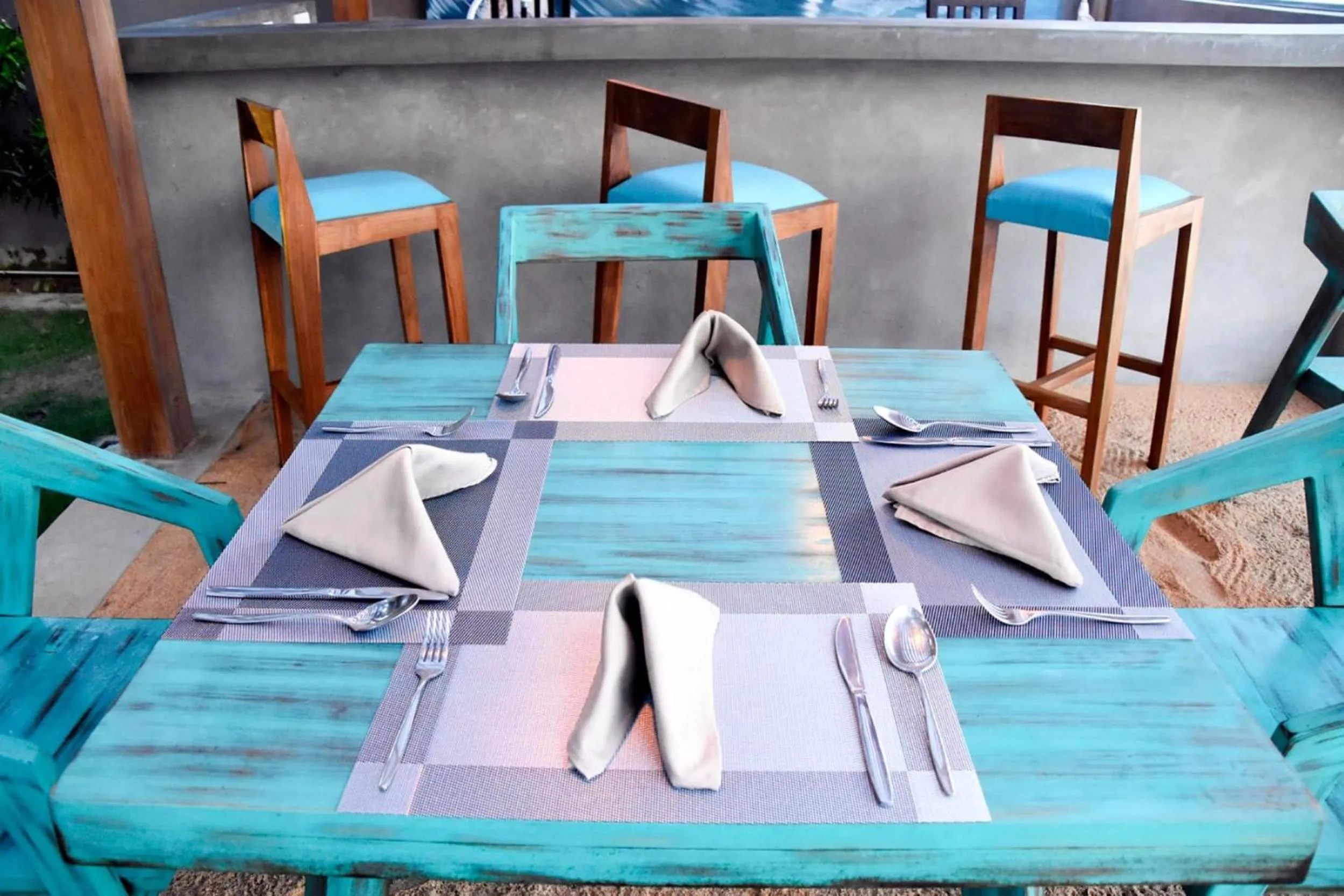 Restaurant/places to eat in BK Beach Boutique Hotel - Hikkaduwa