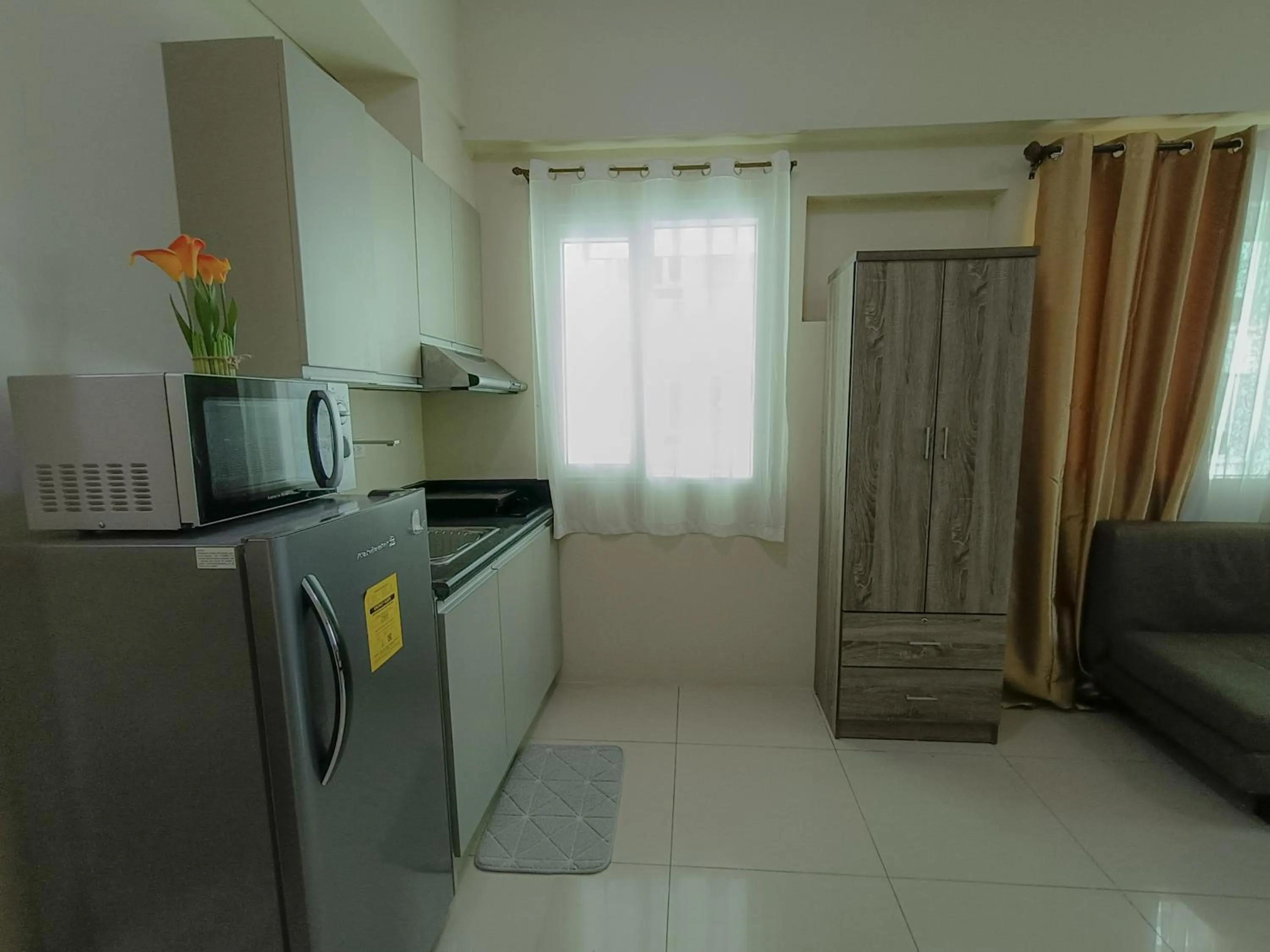 The Beacon Makati by Cozi Condotels