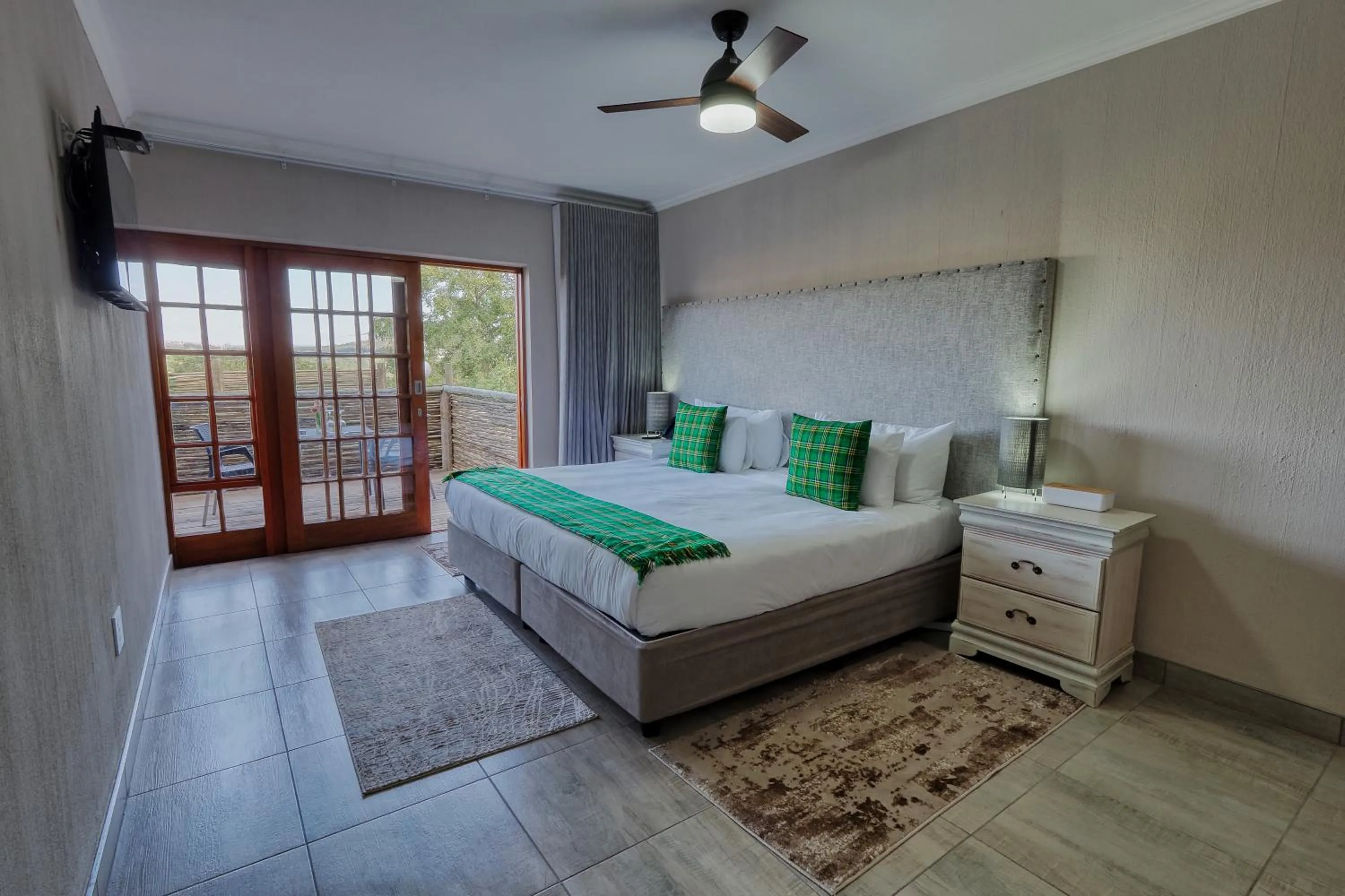 Bed in Tembo Guest Lodge