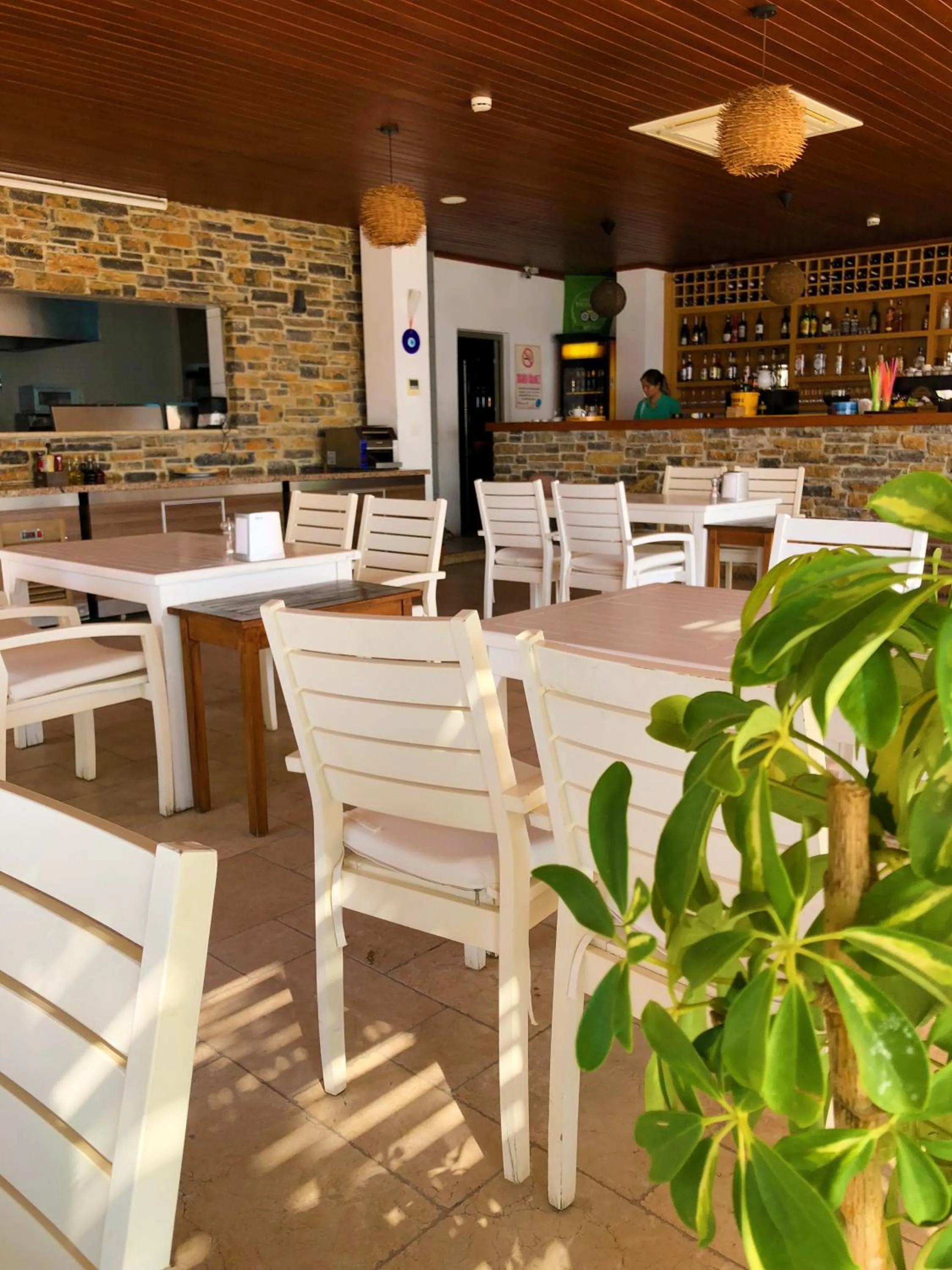 Restaurant/places to eat in Zest Exclusive Hotel & Spa