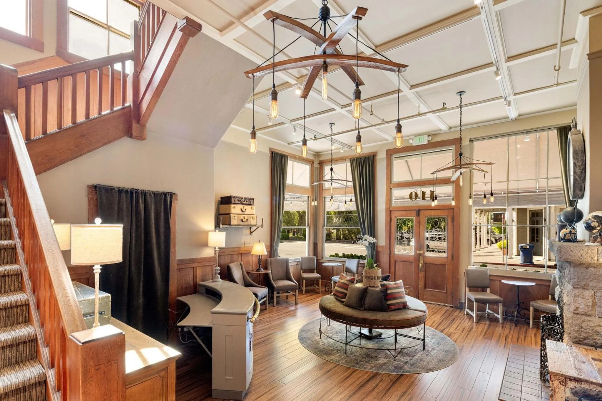 Lobby or reception in Sonoma Hotel