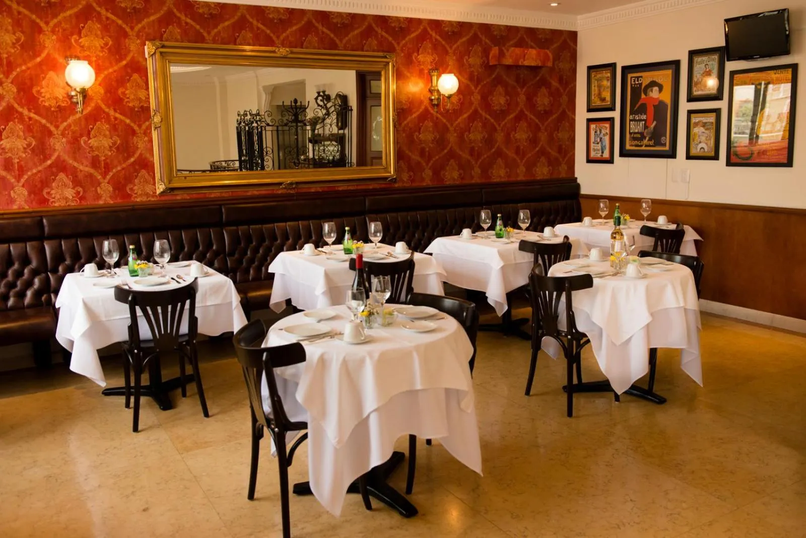 Restaurant/places to eat in Grand Hotel Tepatitlán