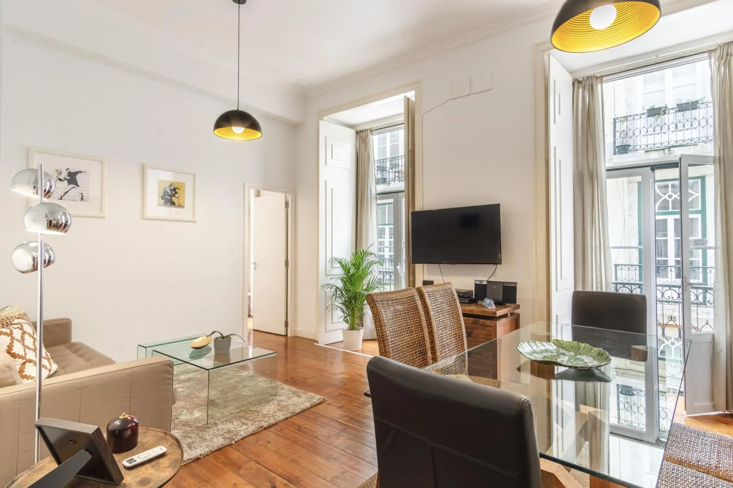 Bed in LV Premier Apartments Baixa- CR