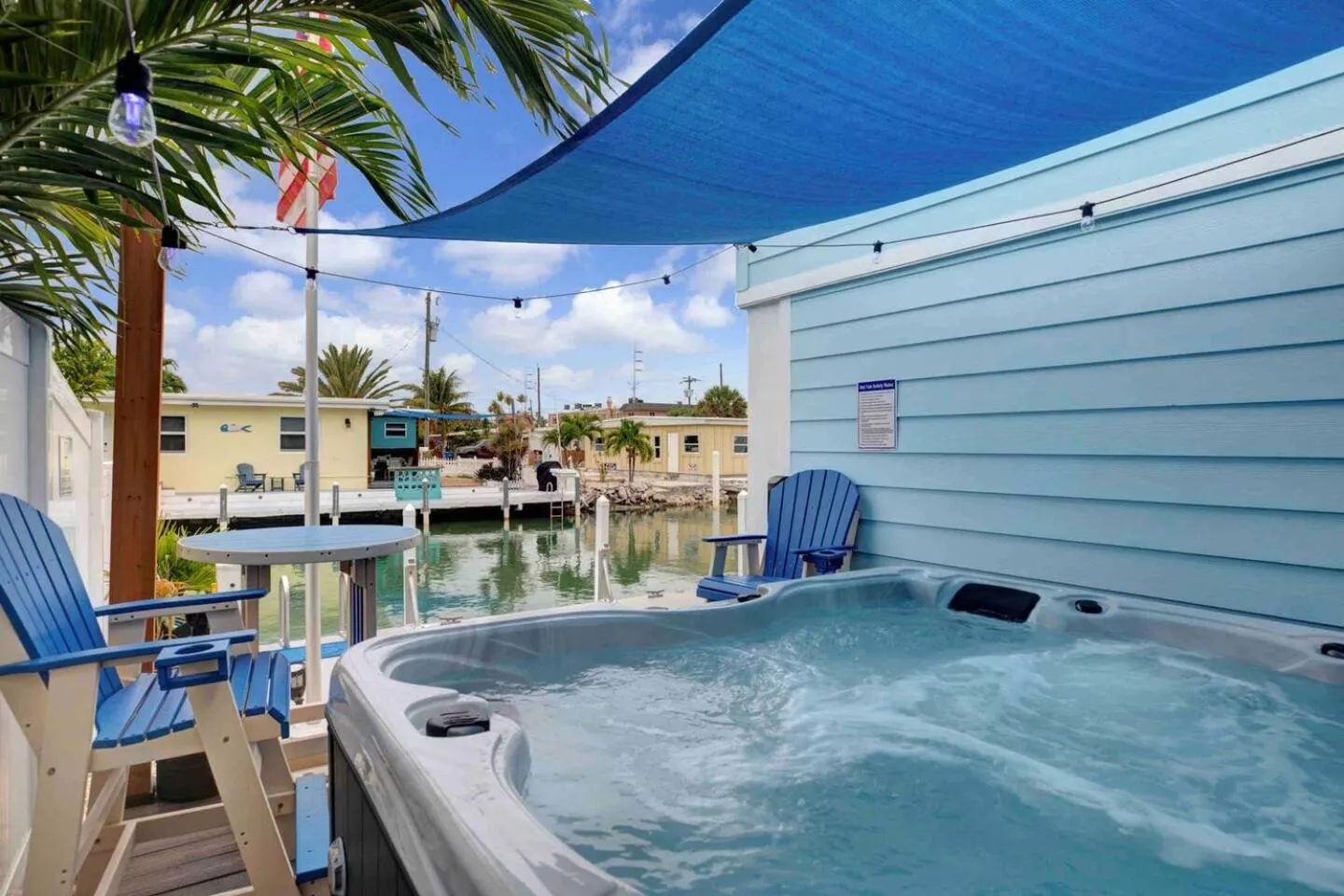 Day in Casa Blue Pelican.