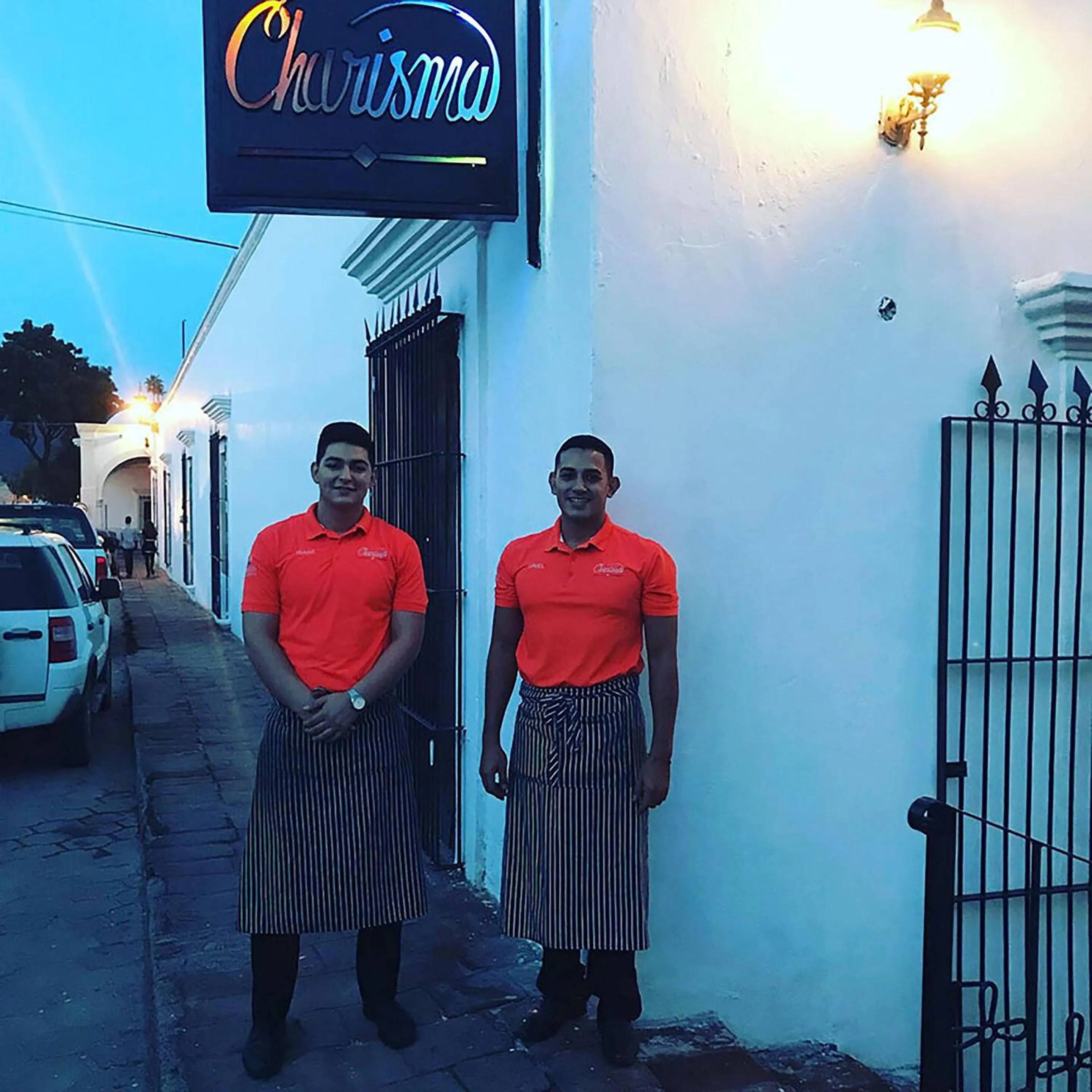 Property building in Hotel la Mansión