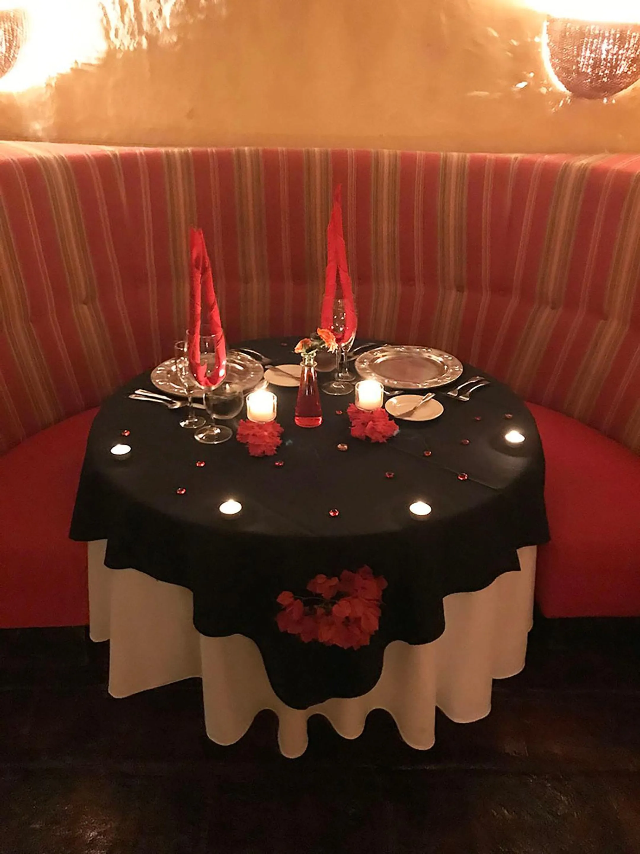 Restaurant/places to eat in Hotel la Mansión