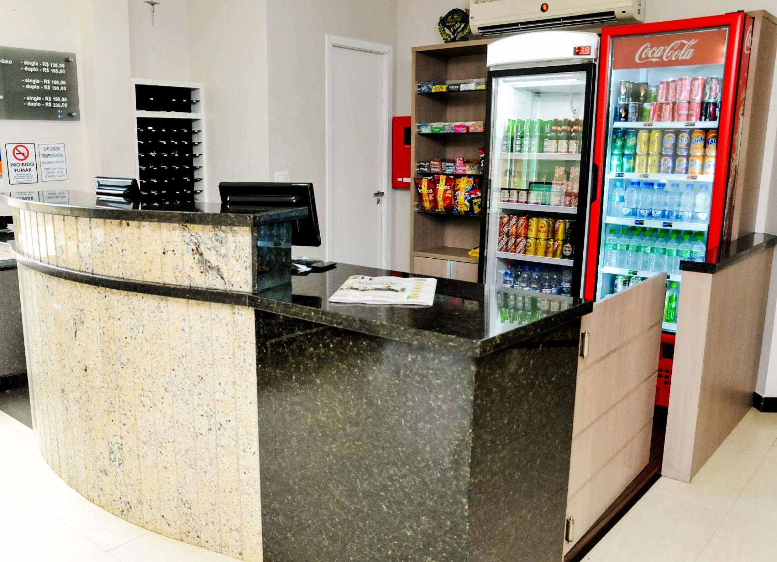 Lobby or reception in Vivendas Hotel