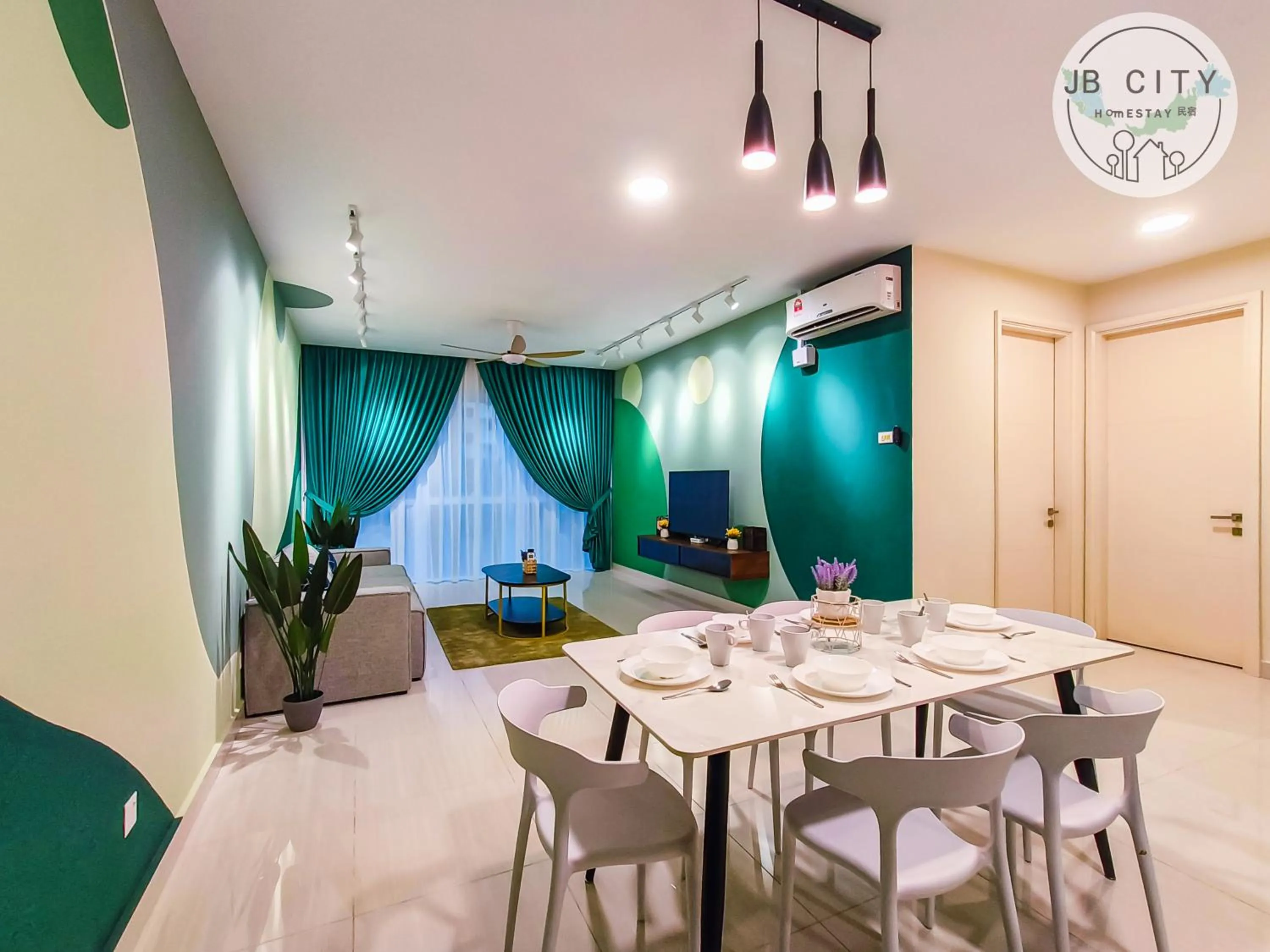 TV and multimedia in Medini Signature Suites by RR JBcity