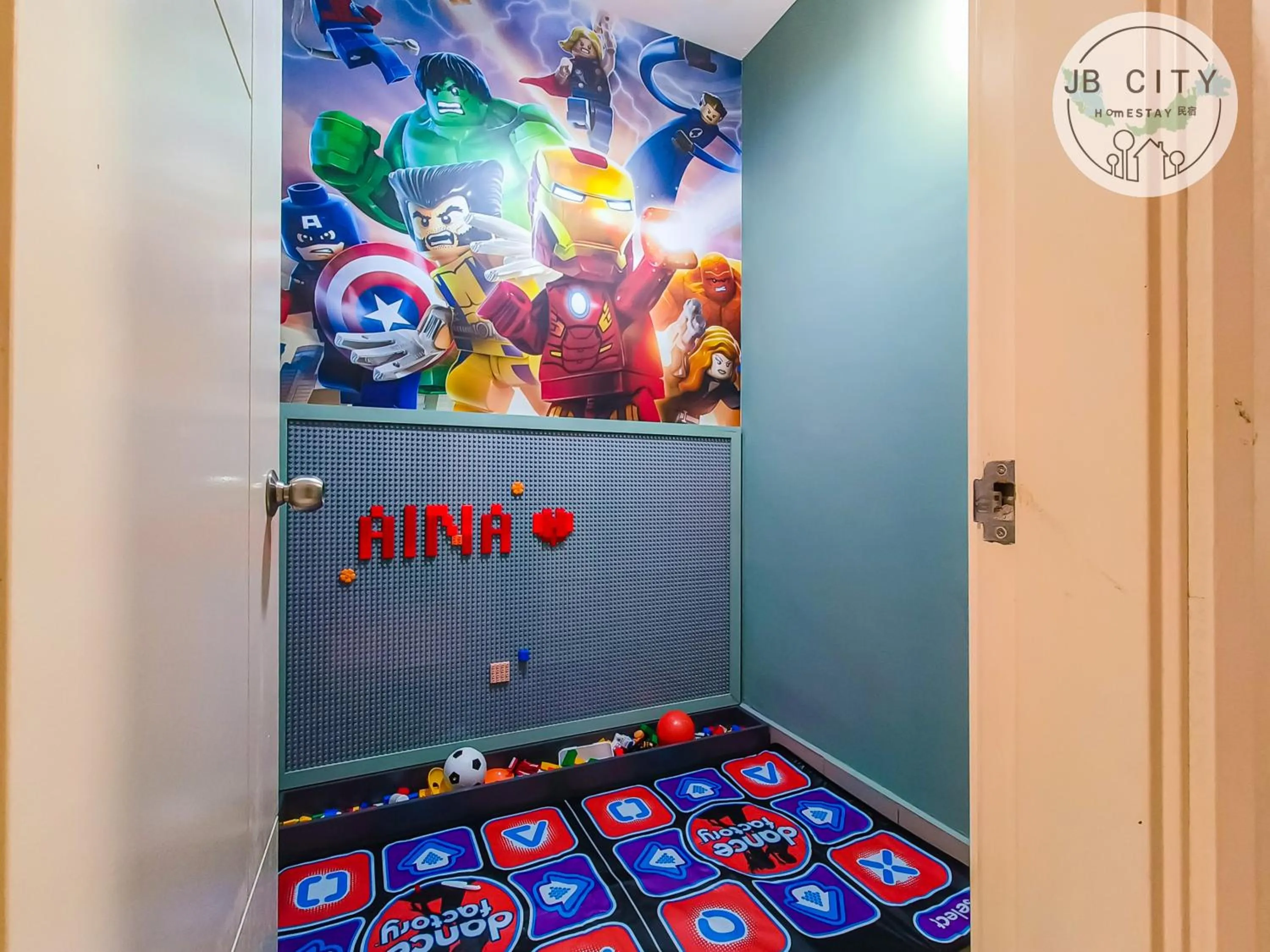 Game Room in Medini Signature Suites by RR JBcity