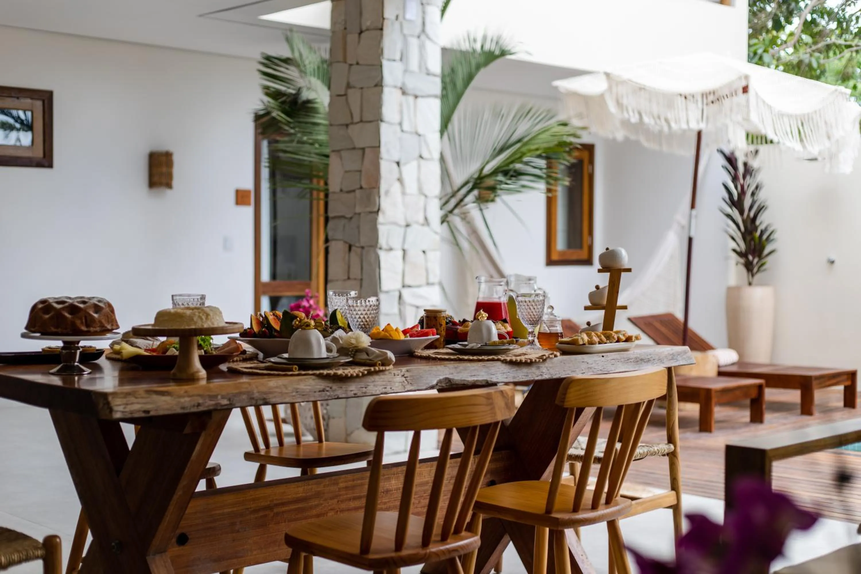 Breakfast in Villa Odara