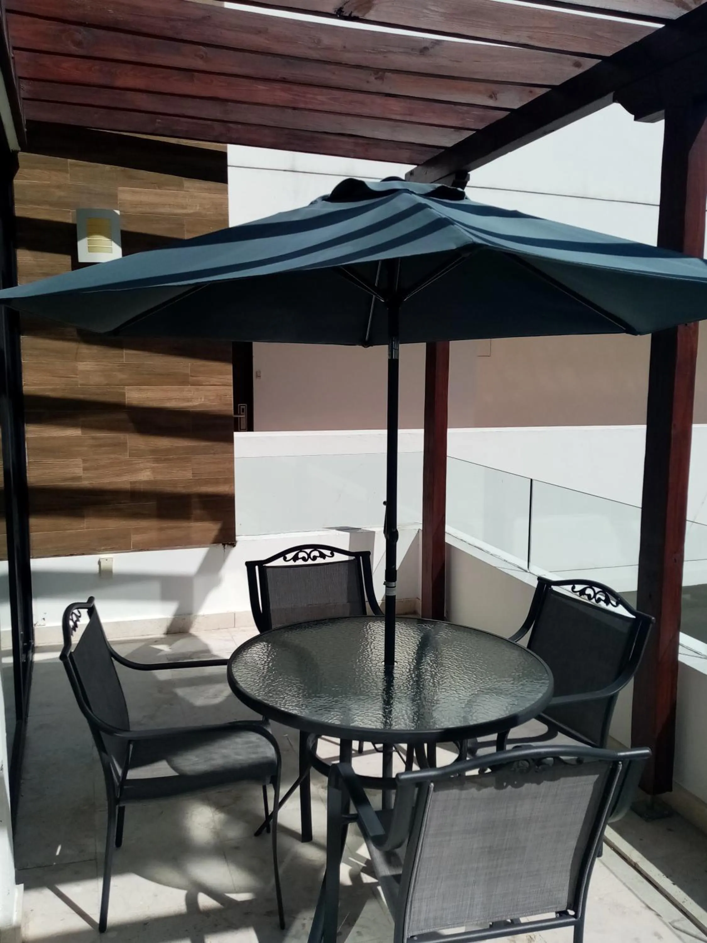 Balcony/Terrace in Anah Suites