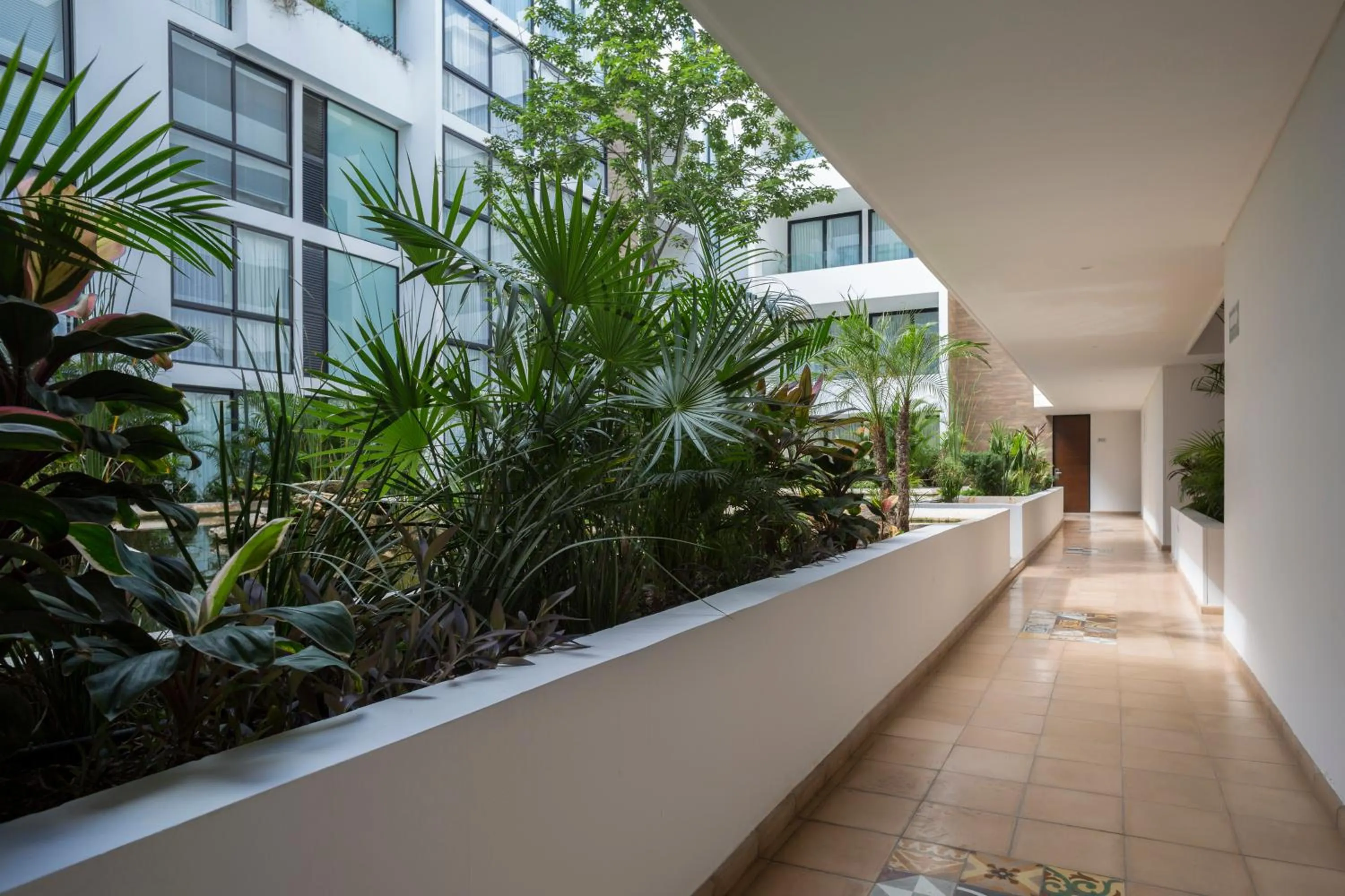 Garden in Anah Suites