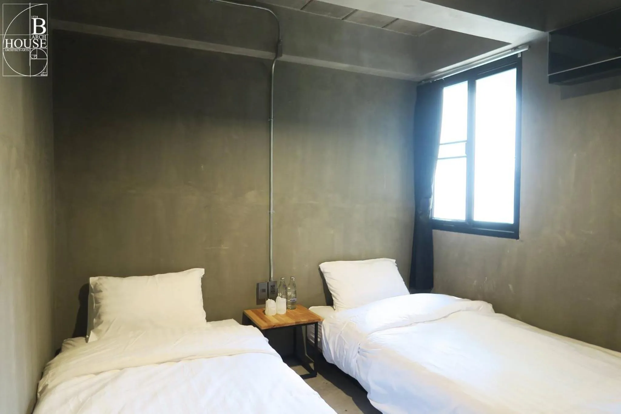 Bedroom, Bed in B Arch House Hotel and Cafe ll NO PARKING ll