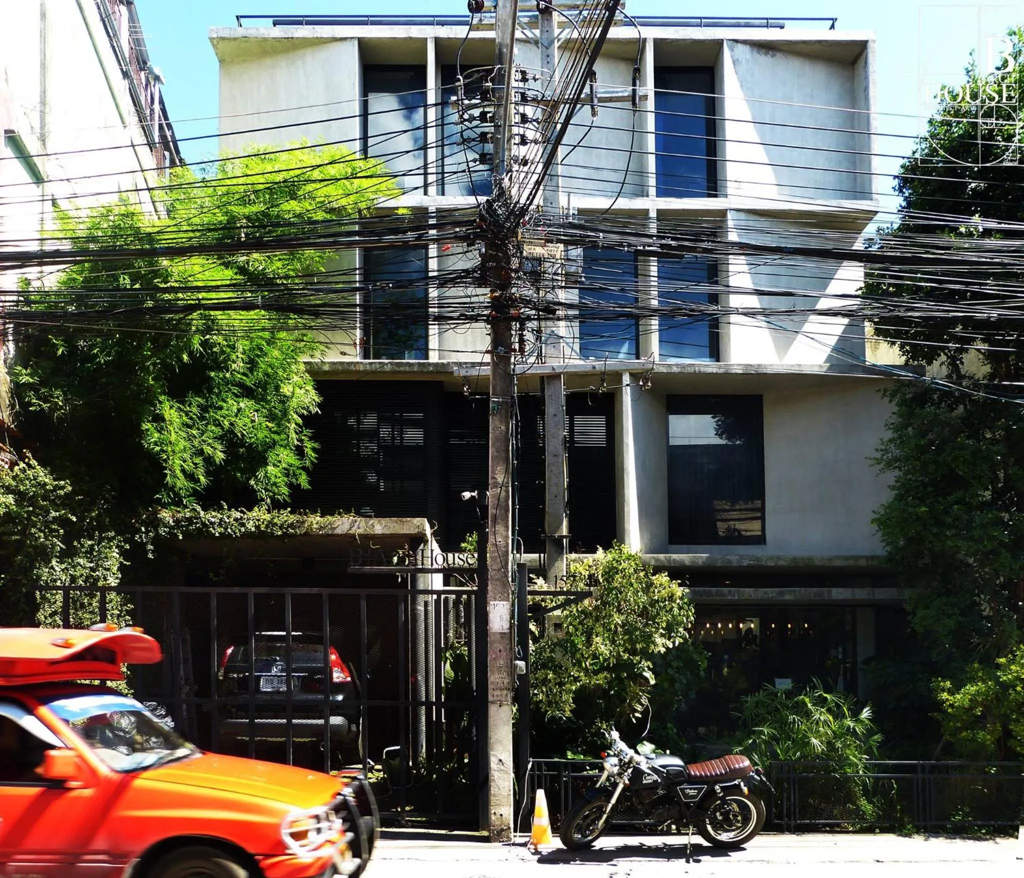 Property building in B Arch House Hotel and Cafe ll NO PARKING ll