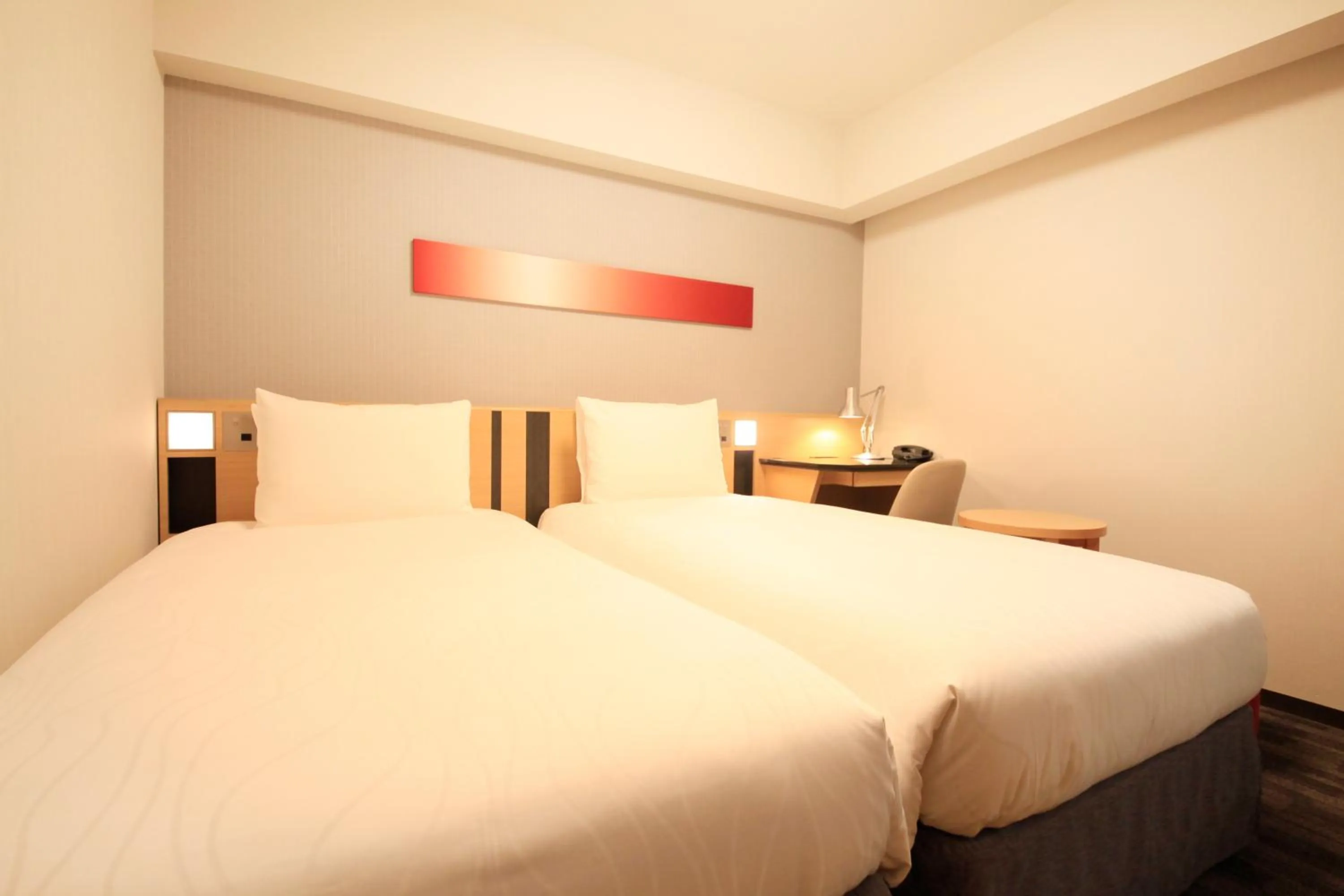 Photo of the whole room, Bed in Richmond Hotel Tokyo Suidobashi