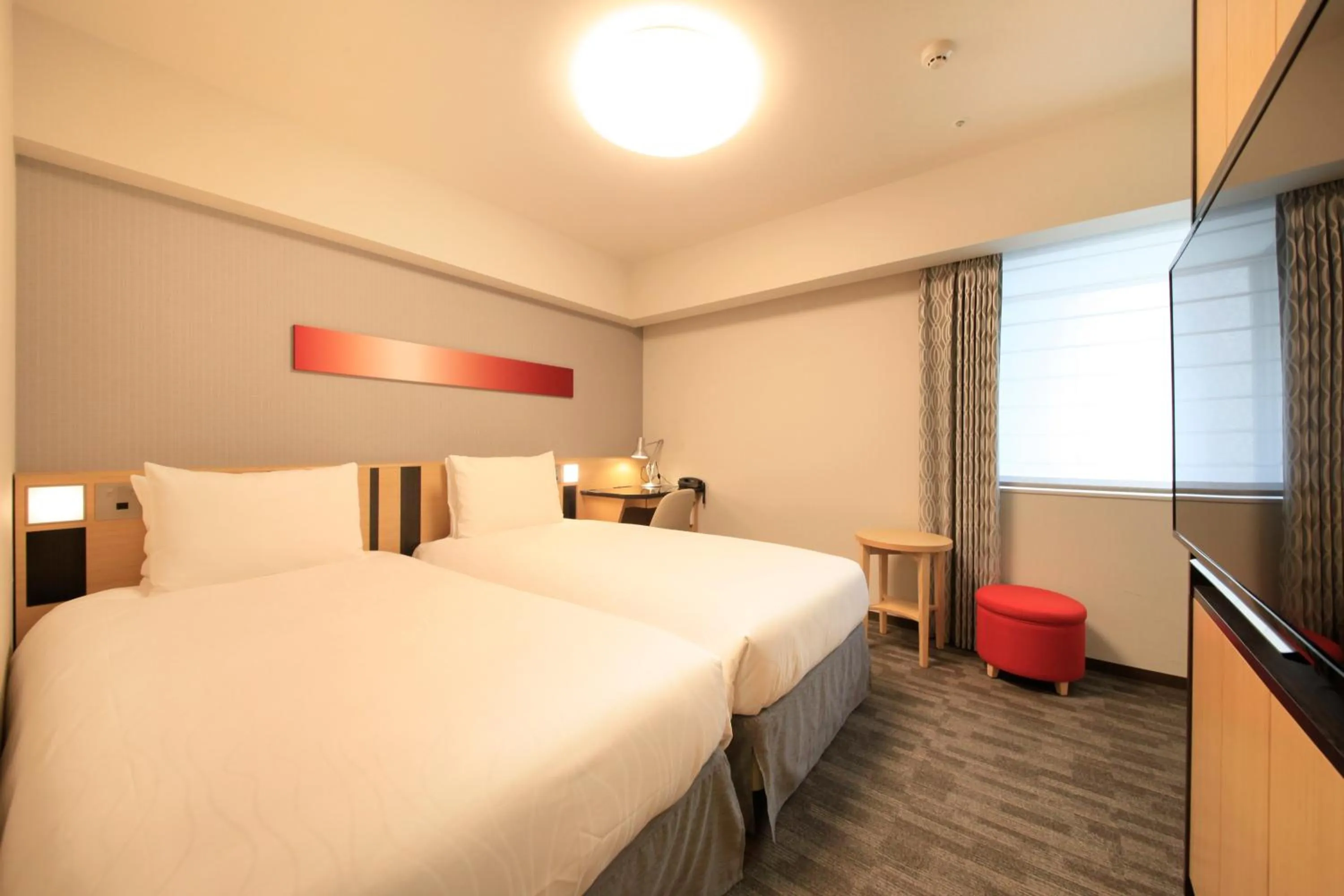 Photo of the whole room, Bed in Richmond Hotel Tokyo Suidobashi