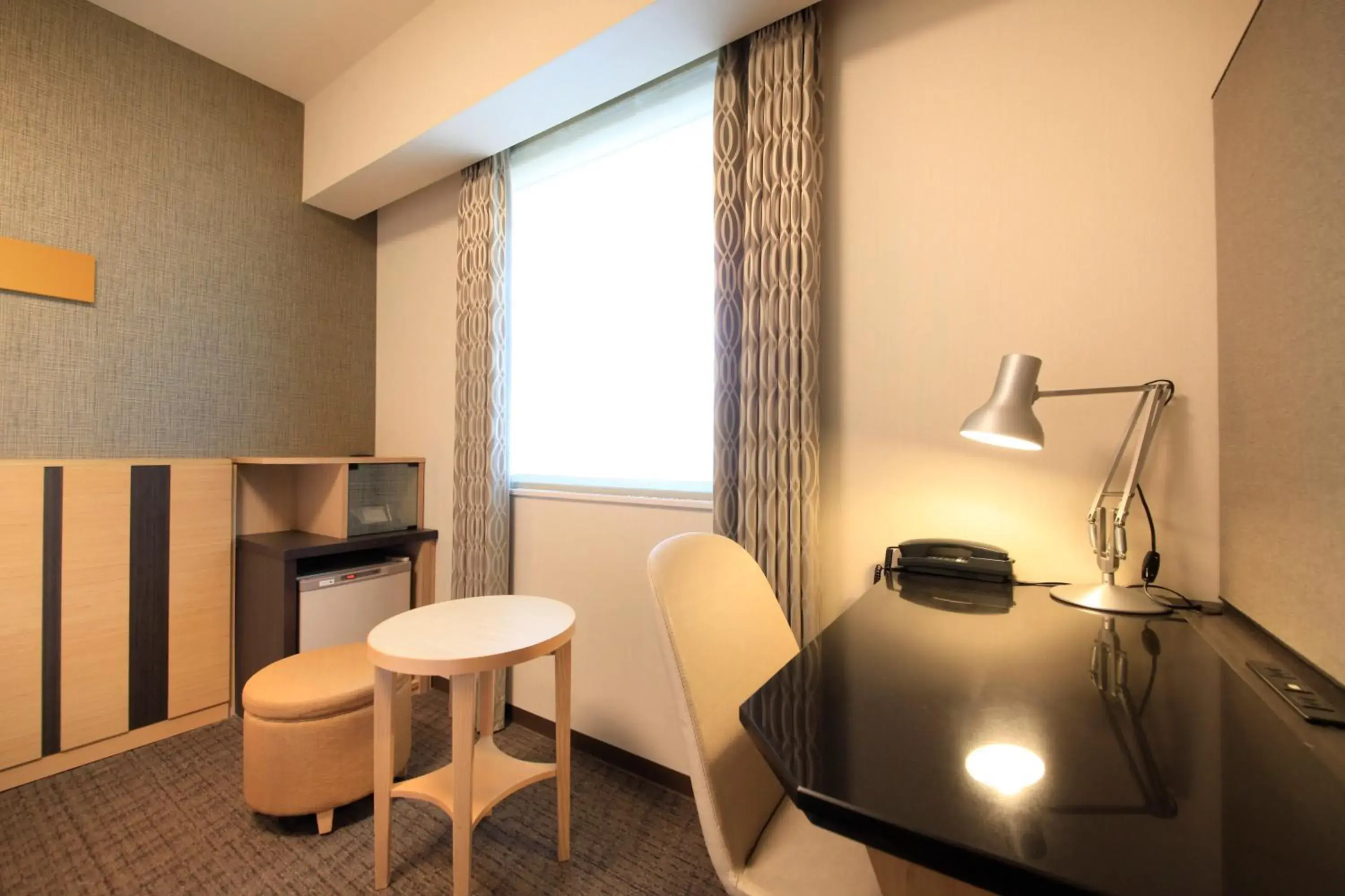 Moderate Single Room - Non-Smoking in Richmond Hotel Tokyo Suidobashi Moderate Single Room - Non-Smoking in Richmond Hotel Tokyo Suidobashi