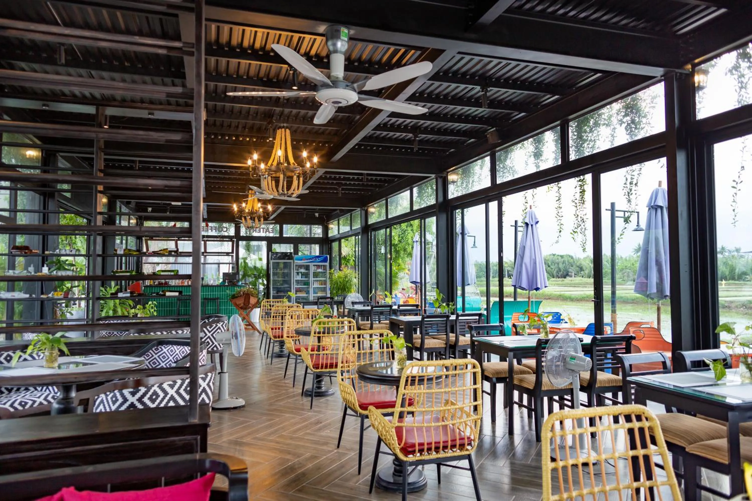 Restaurant/places to eat in Serene Nature Boutique Resort & Spa