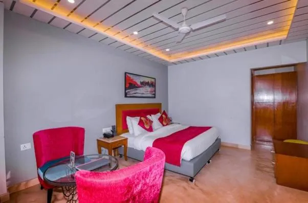 Bed in Green N Breeze Resorts Mussoorie