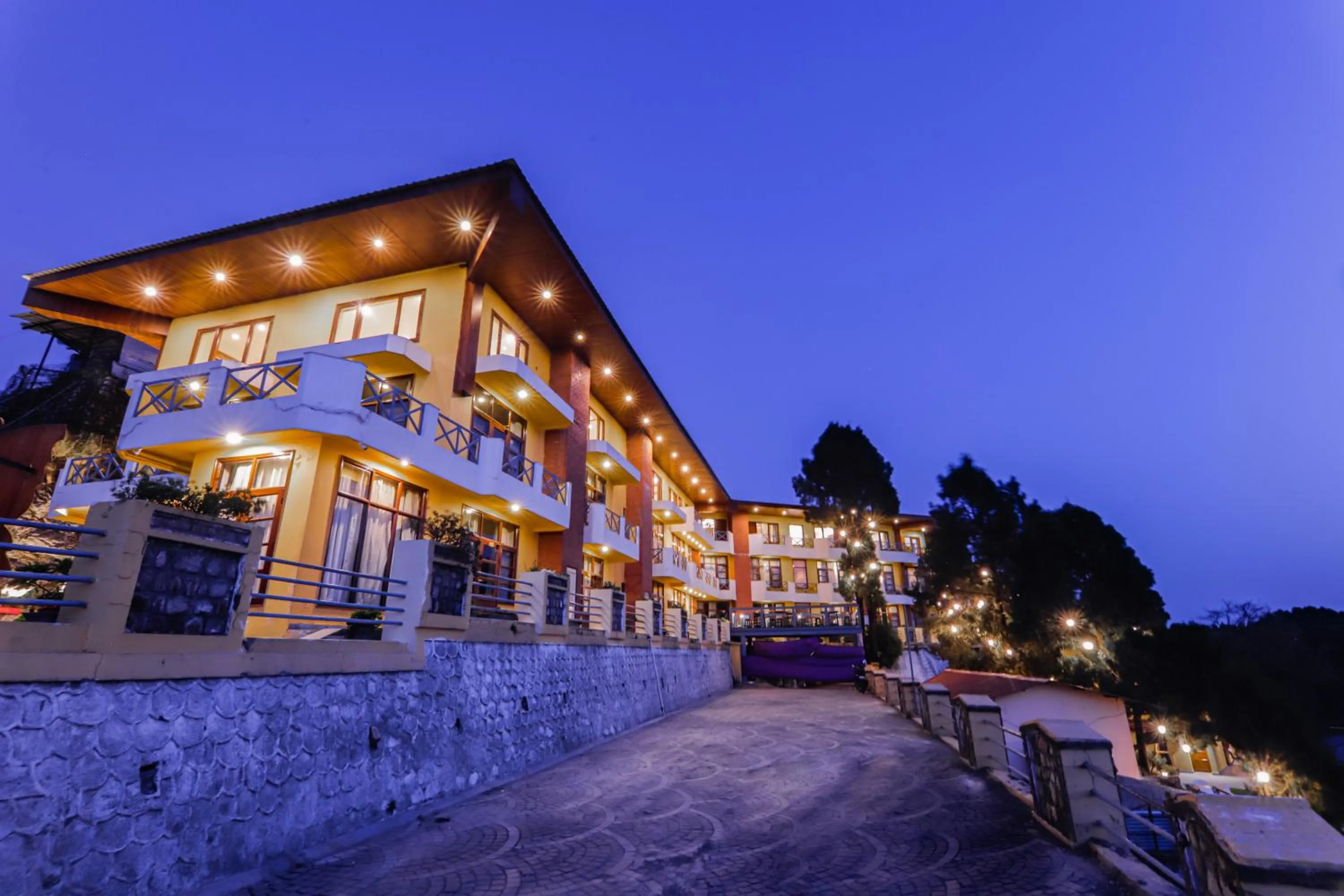 Green N Breeze Resorts Mussoorie