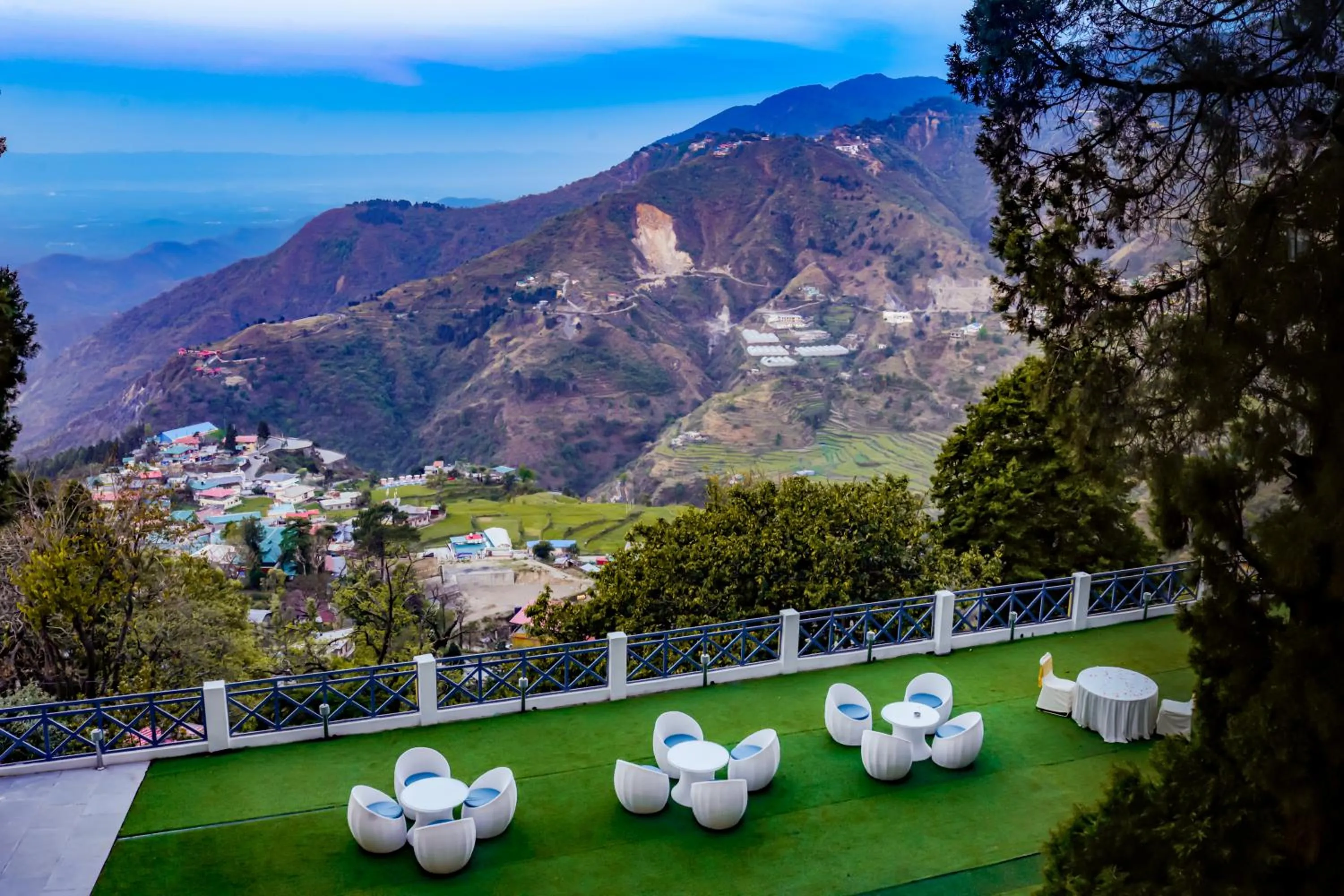 Garden in Green N Breeze Resorts Mussoorie