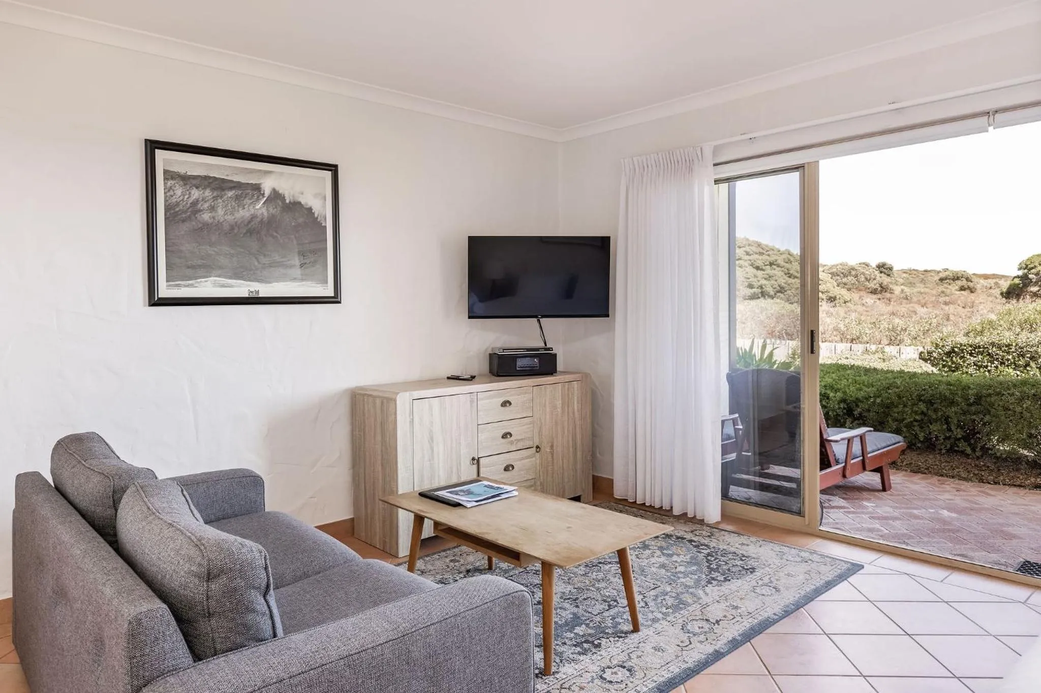 Canal Rocks Beachfront Apartments