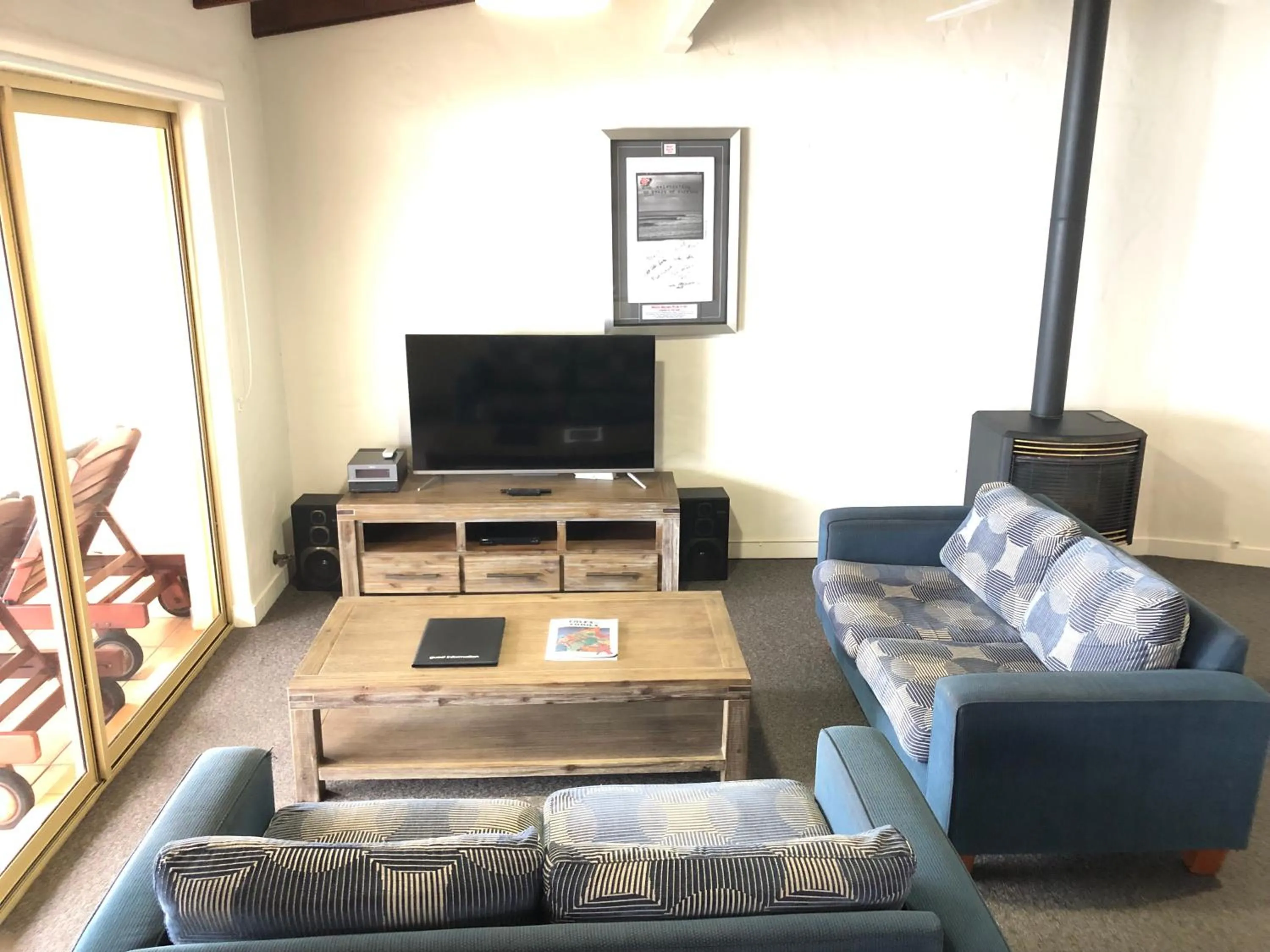 Canal Rocks Beachfront Apartments