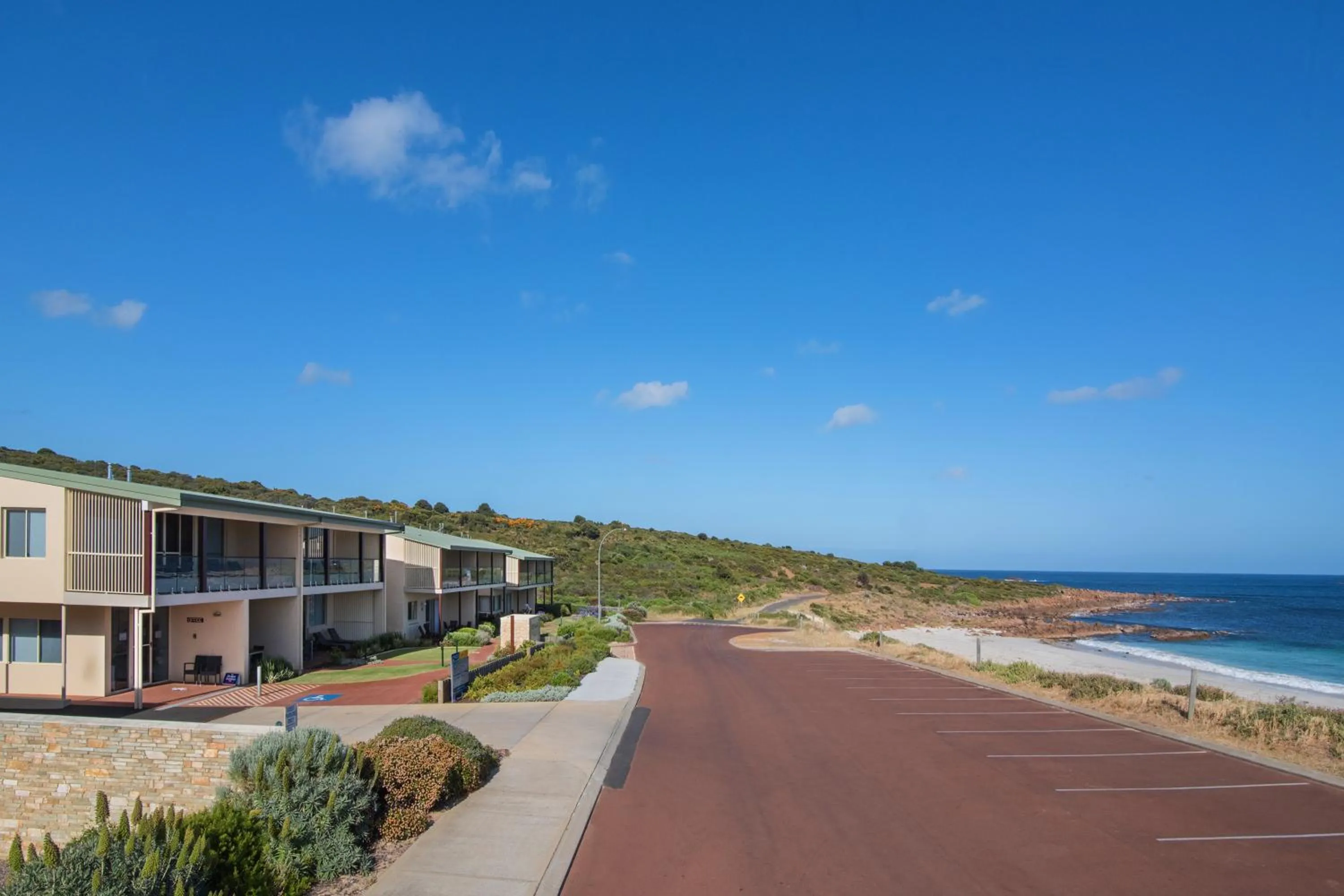 Street view in Canal Rocks Beachfront Apartments