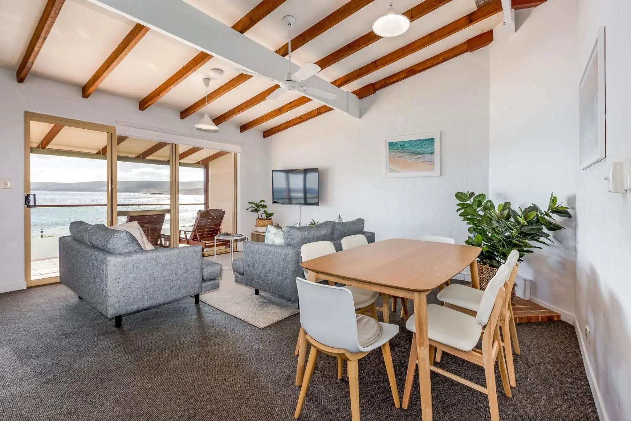 Apartment with Sea View in Canal Rocks Beachfront Apartments Apartment with Sea View in Canal Rocks Beachfront Apartments