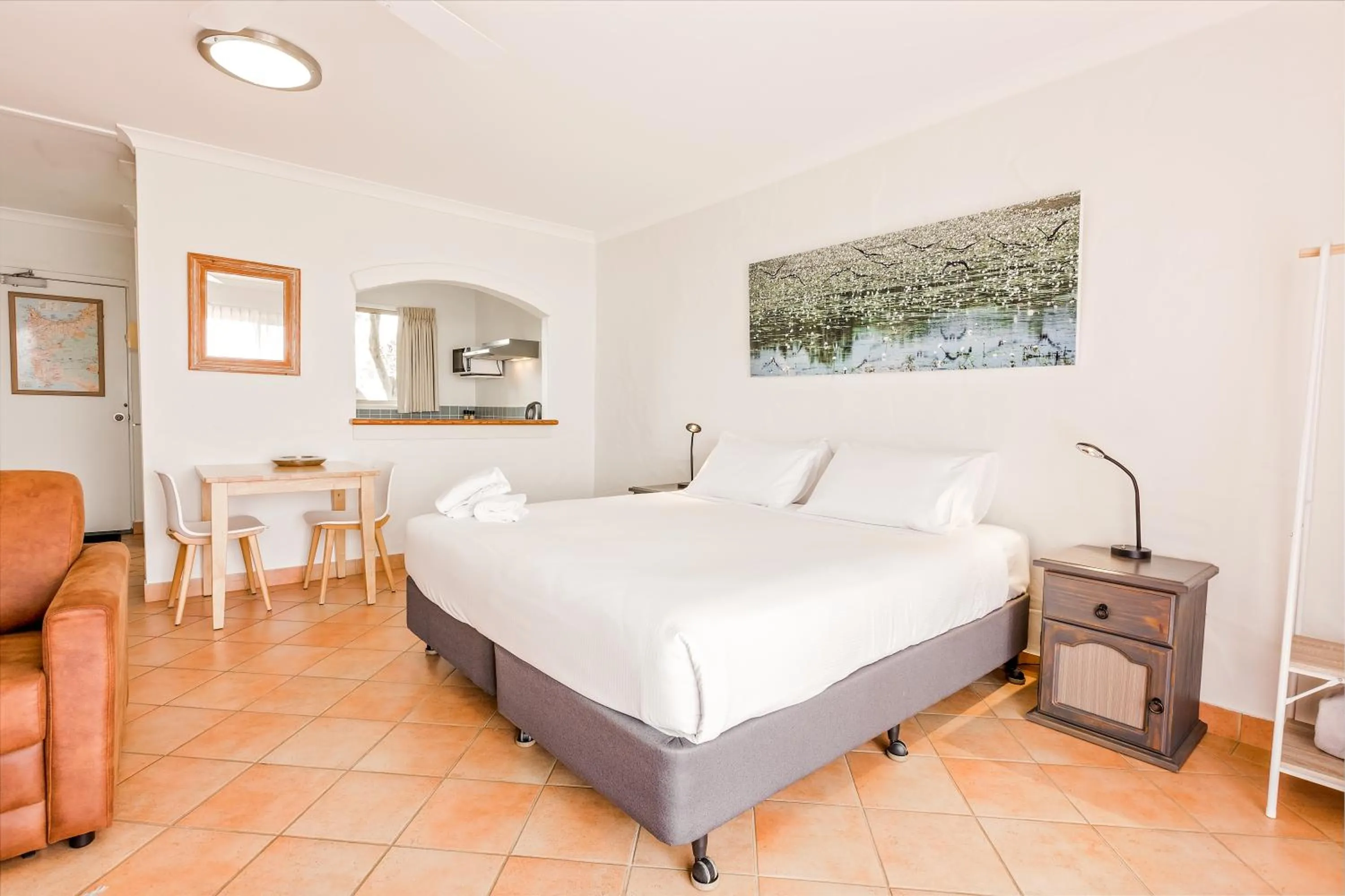 Bedroom, Bed in Canal Rocks Beachfront Apartments