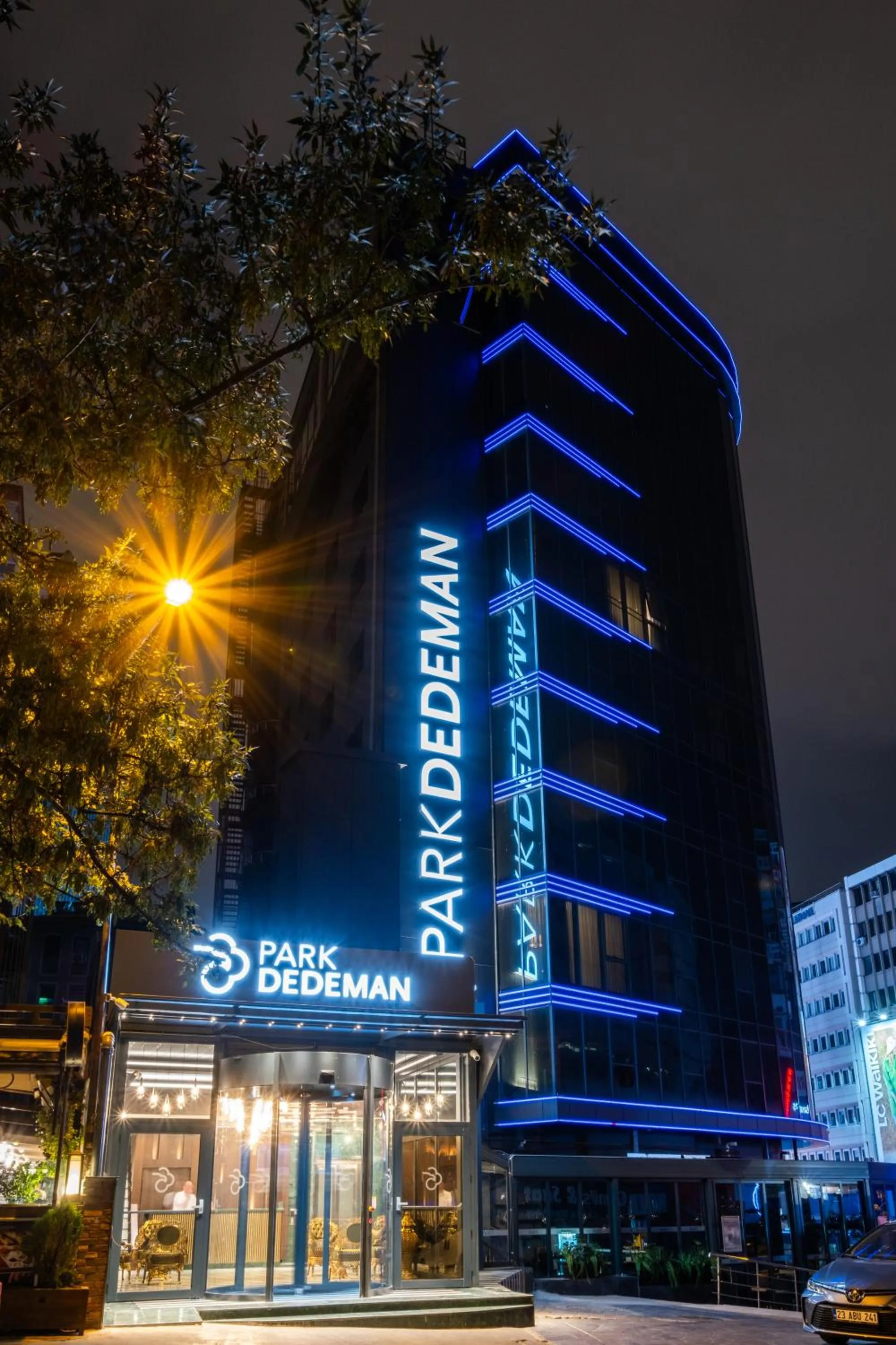 Property building in Park Dedeman Kızılay Ankara