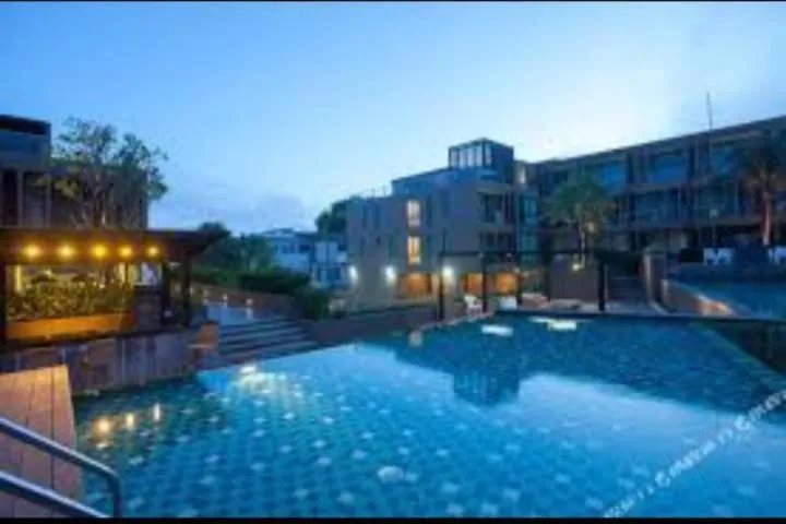 Property building in Panwa Beach Side Beachfront