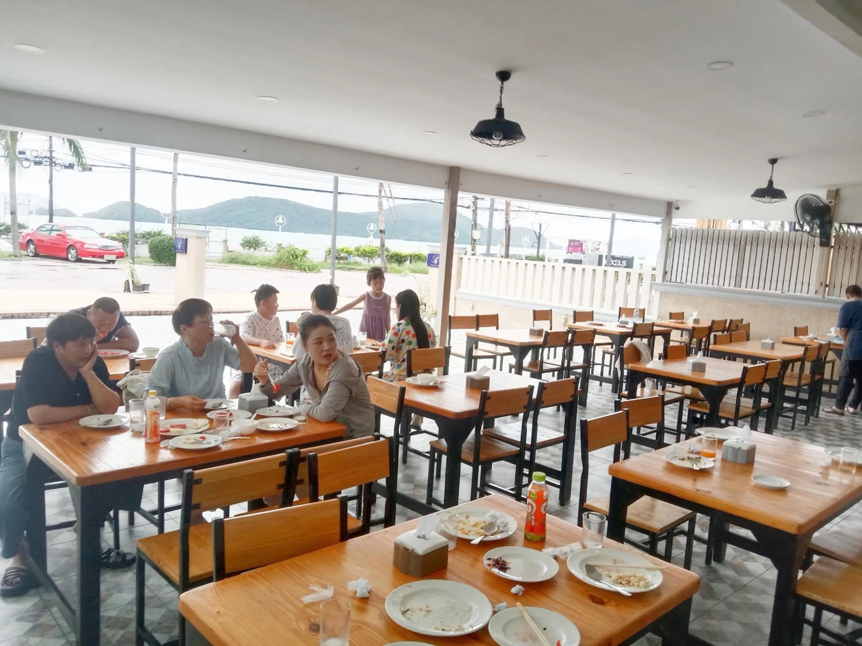 Restaurant/places to eat in Panwa Beach Side Beachfront