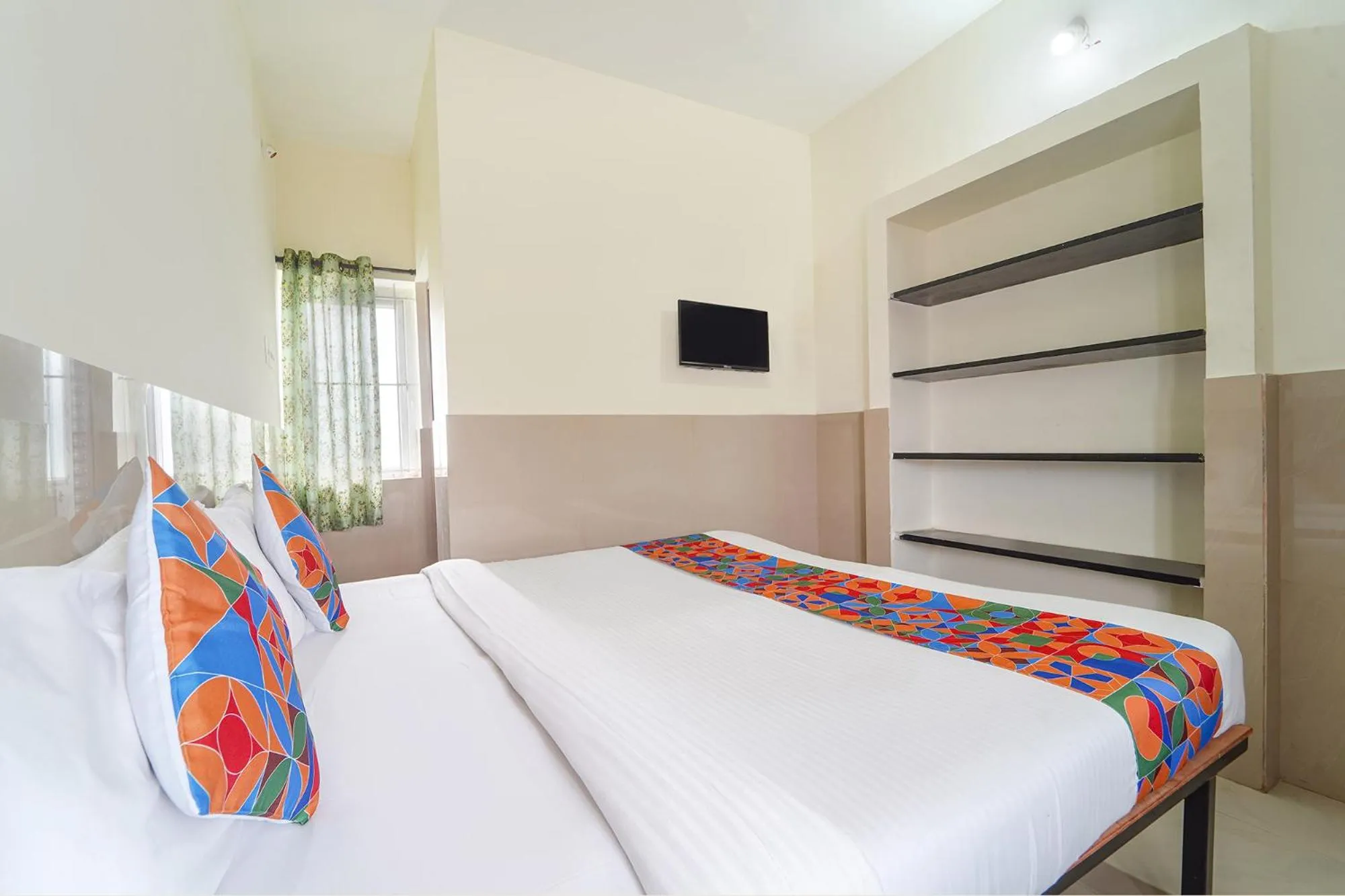 Bed in FabExpress Clover Castle - Nr Coimbatore International Airport