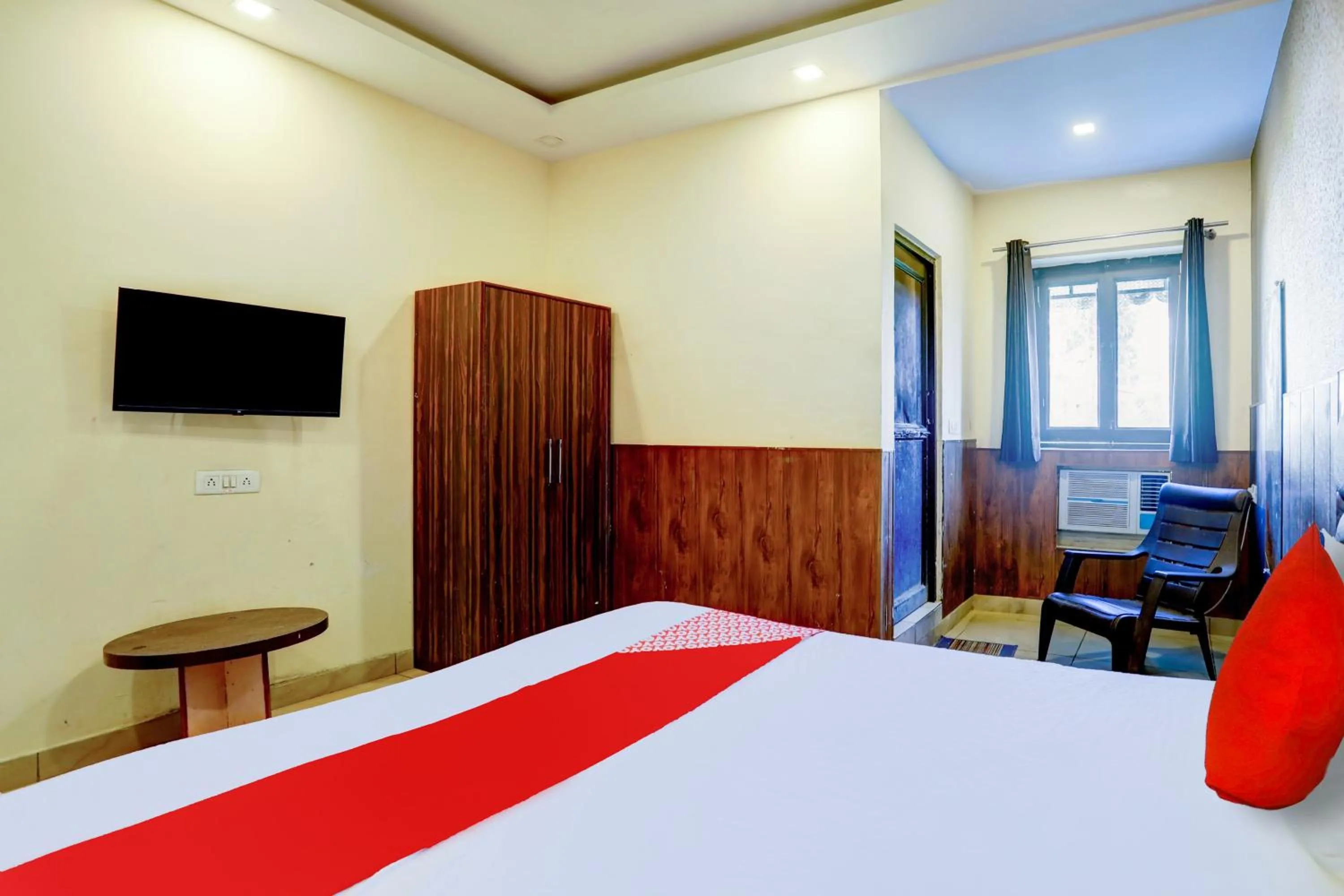 Bedroom, Bed in Hotel O Elibrista