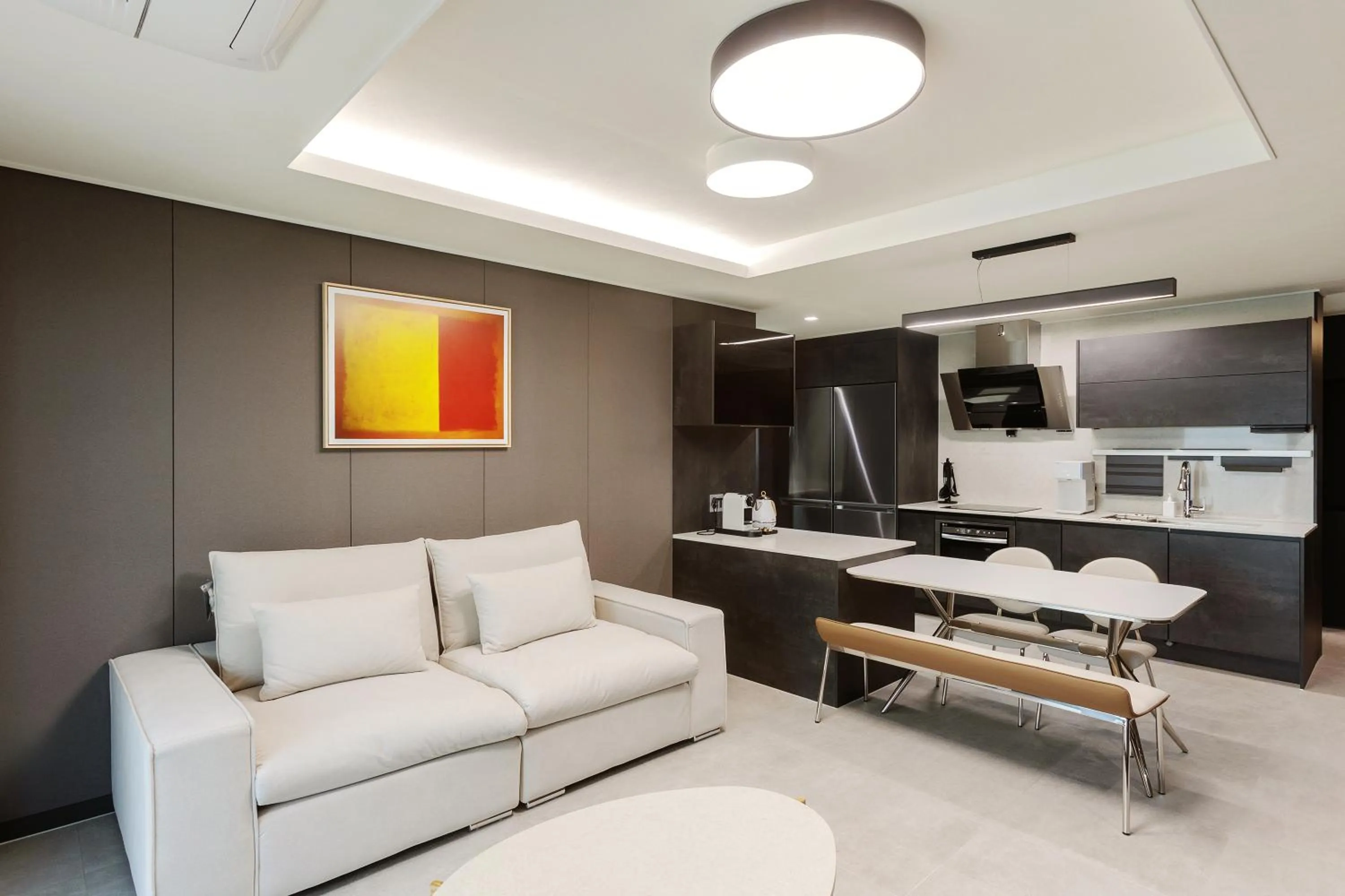 Coffee/tea facilities in NewCZ Osiria Residence