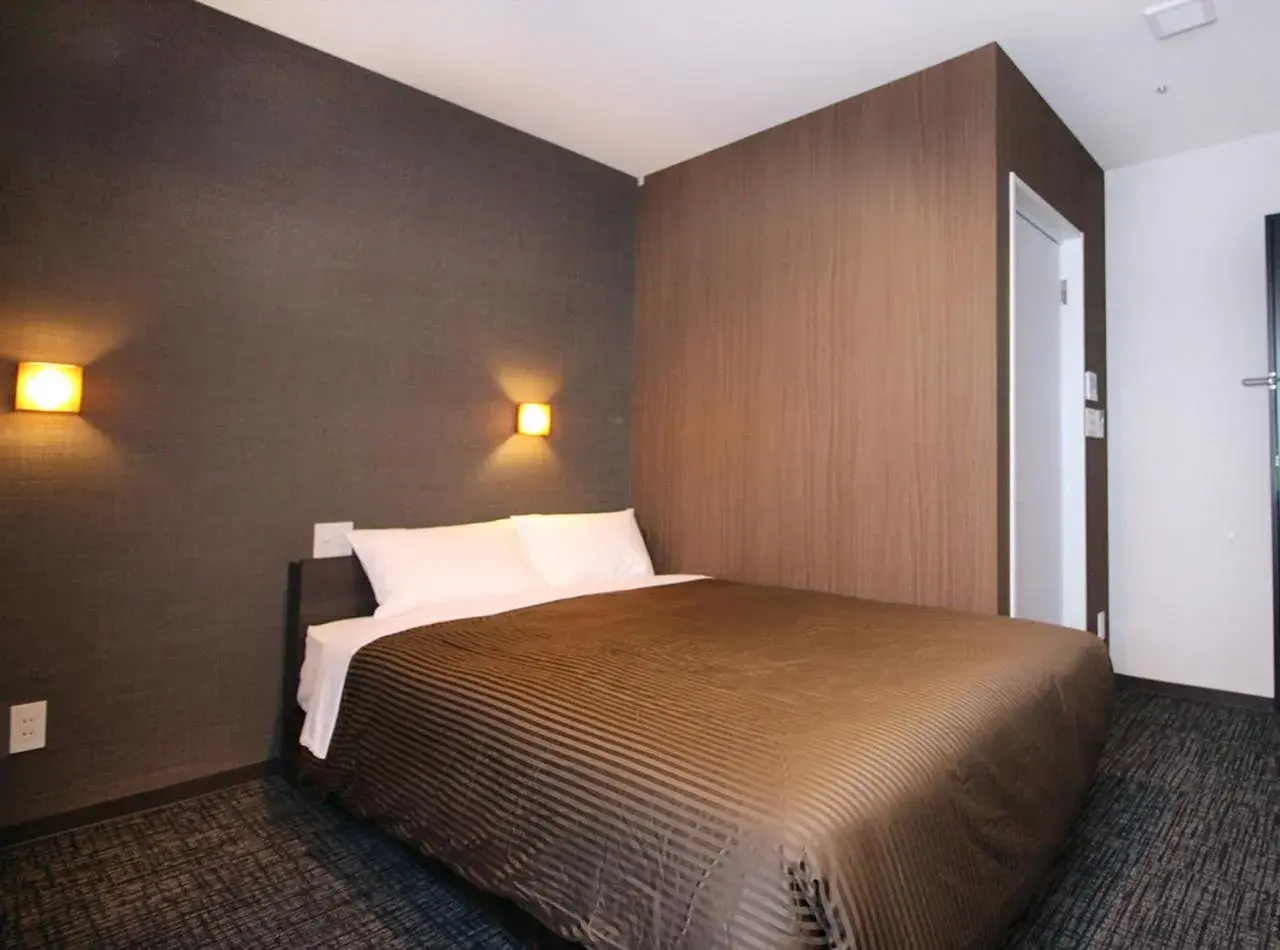 Double Room - Non Smoking in Hotel Trend Takatsuki Double Room - Non Smoking in Hotel Trend Takatsuki