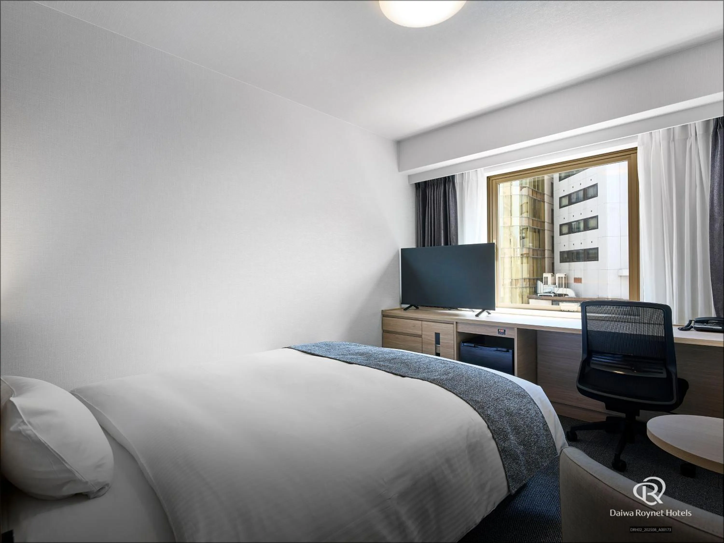 Photo of the whole room, Bed in Daiwa Roynet Utsunomiya