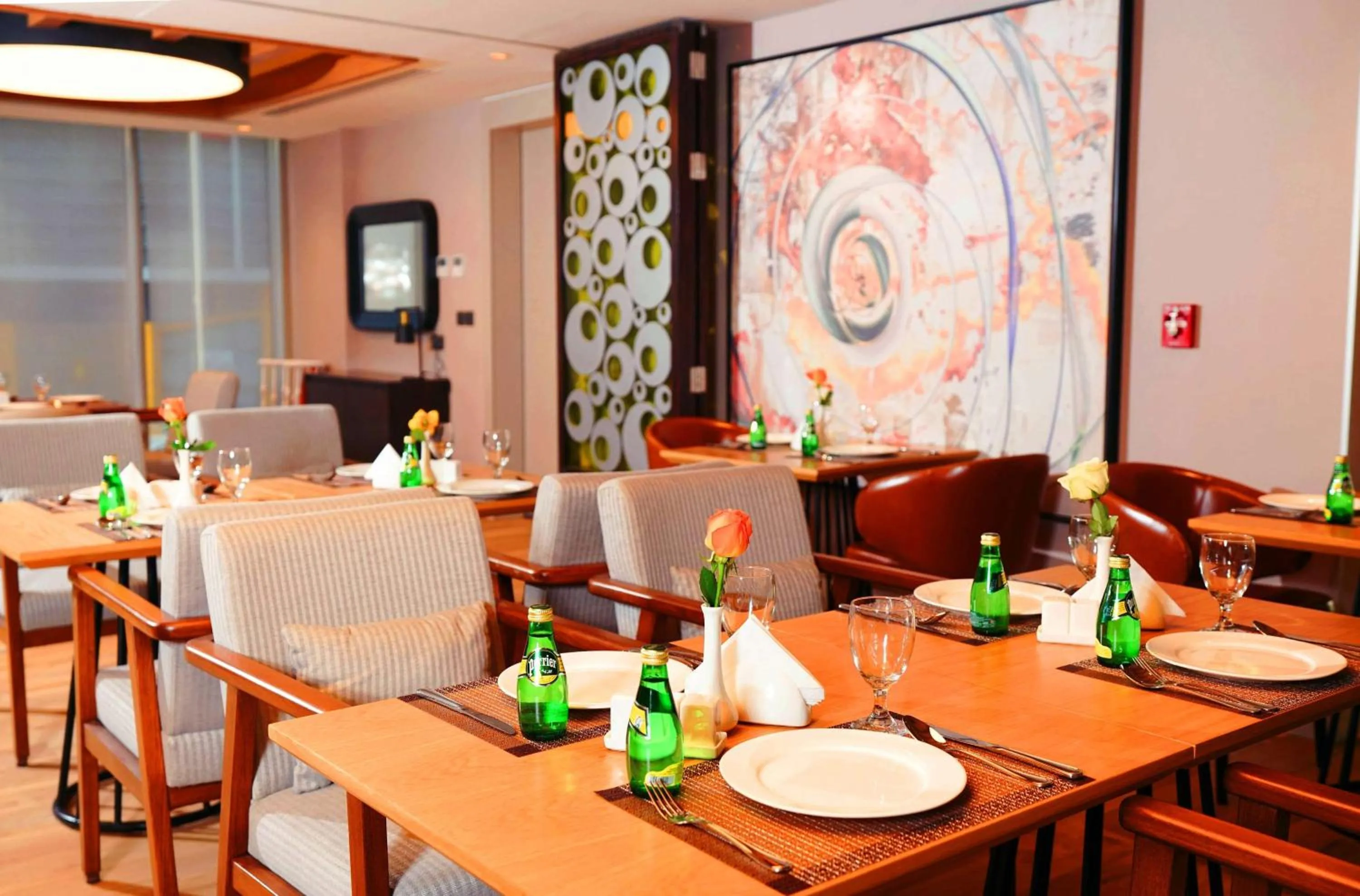 Restaurant/places to eat in Ramada Encore Al Khobar Corniche