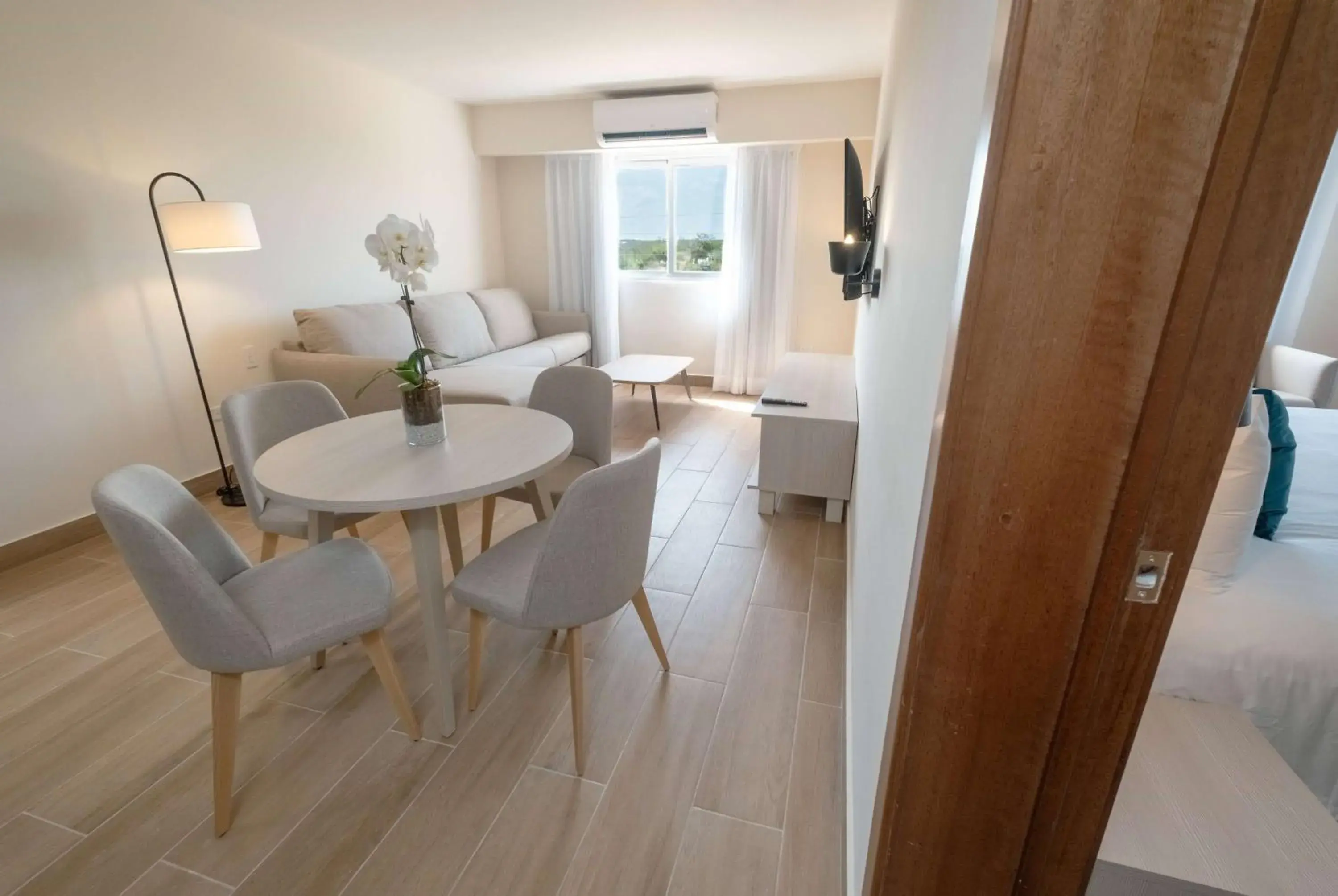 King Room with Living Room, Non-Smoking in Wyndham Garden El Morro Montecristi King Room with Living Room, Non-Smoking in Wyndham Garden El Morro Montecristi