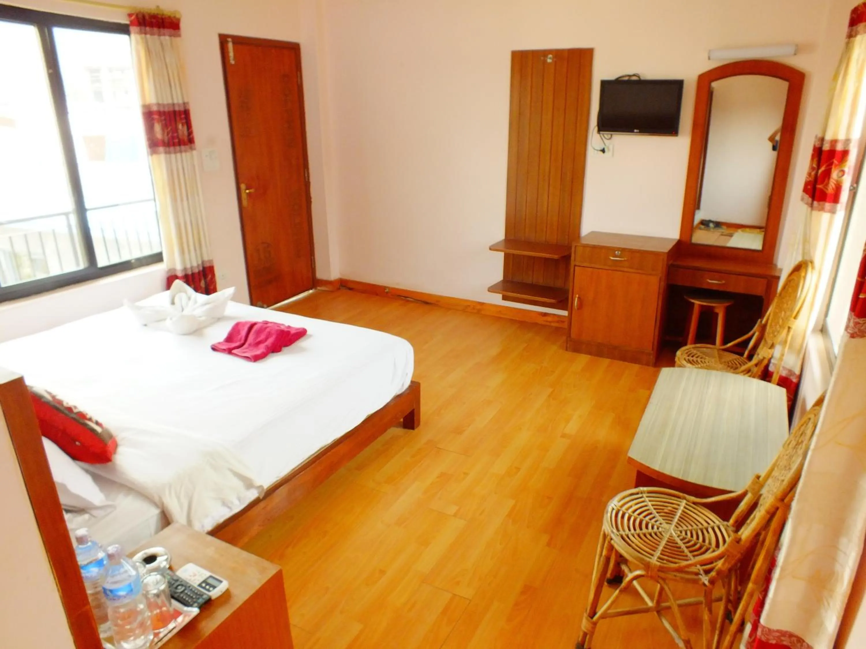 Photo of the whole room, Bed in Hotel Greenland